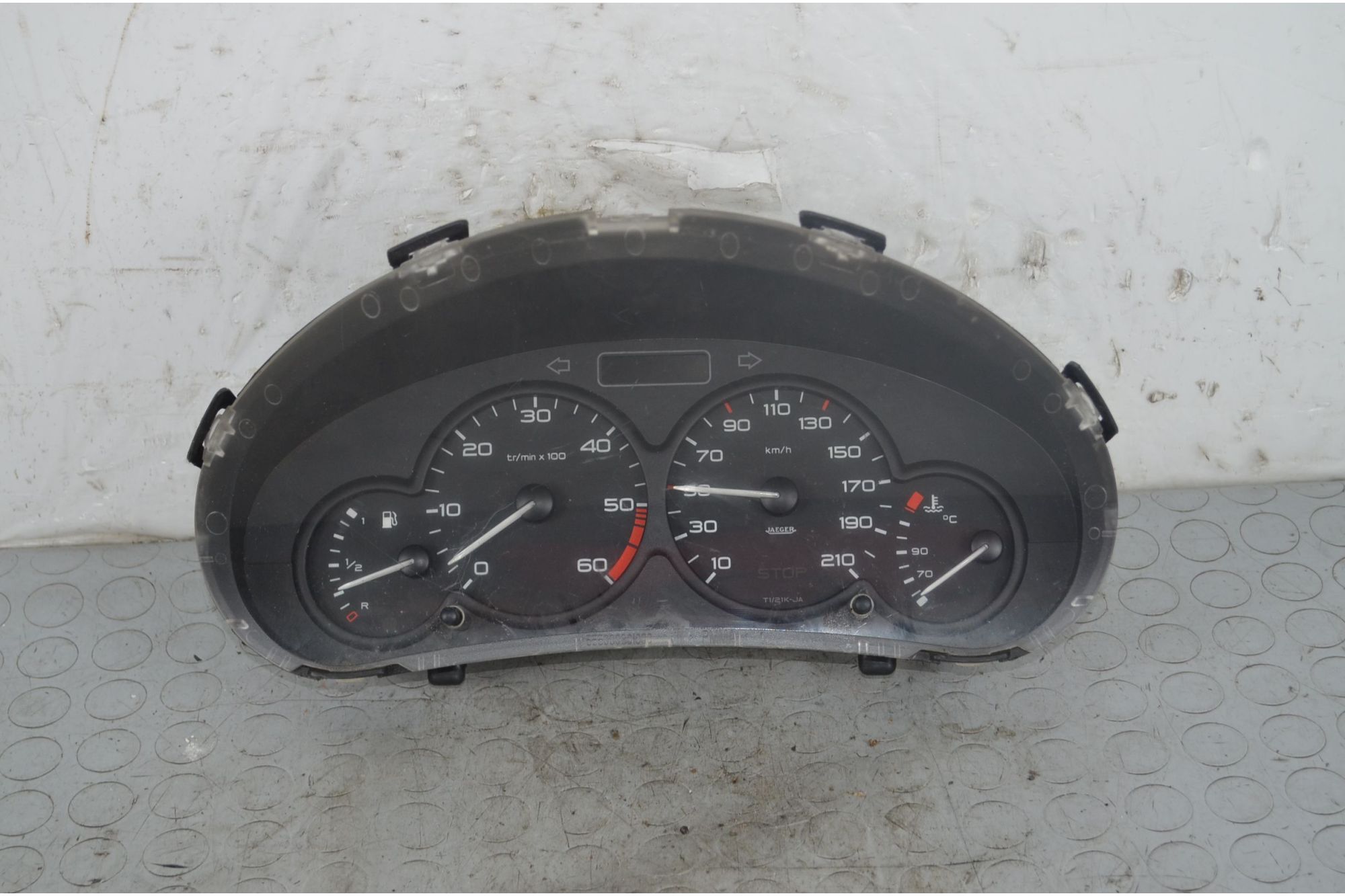 Strumentazione contachilometri completa Peugeot 206 dal 1998 al 2012 Cod 9656696080  1718261724281