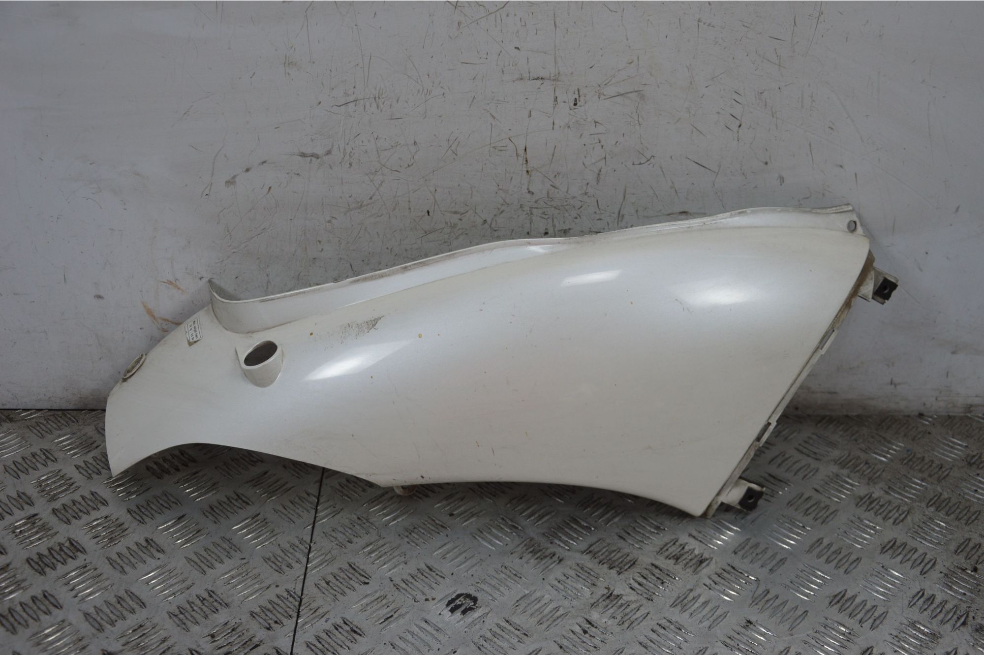 Carena Fianchetto Destro Dx Honda Chiocciola @ 150 dal 2000 al 2006  1718293079137