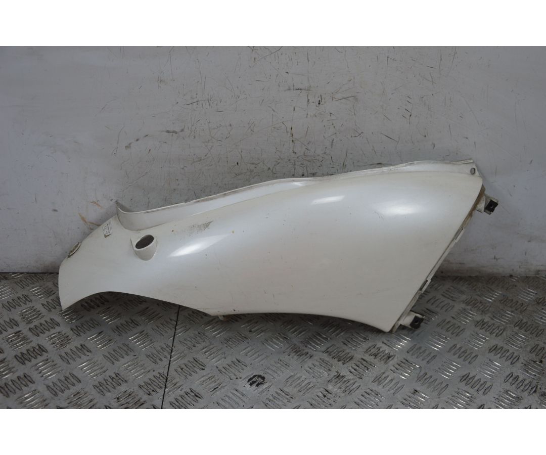 Carena Fianchetto Destro Dx Honda Chiocciola @ 150 dal 2000 al 2006  1718293079137