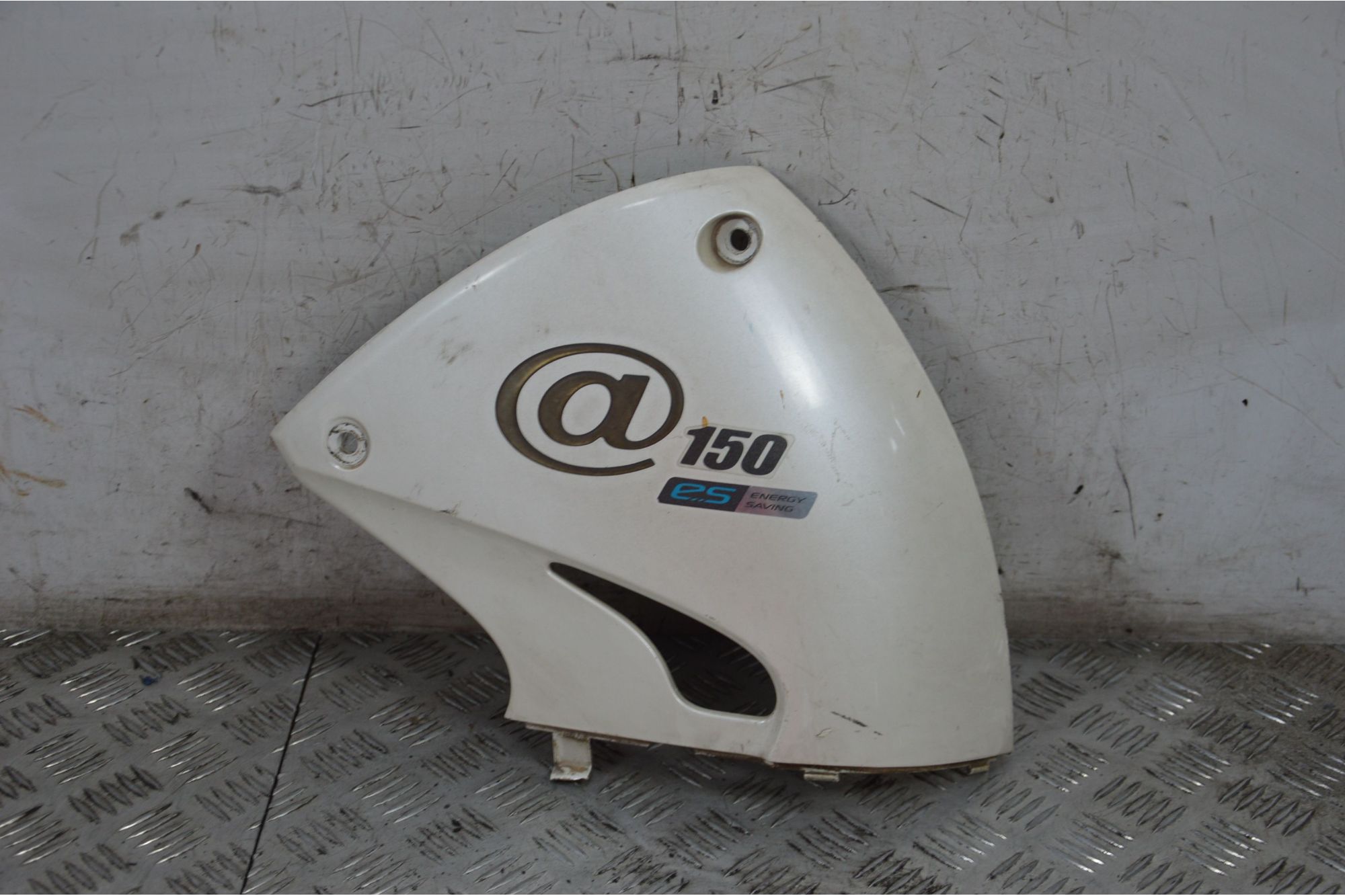 Carena Fianchetto Centrale Destro Dx Honda Chiocciola @ 150 dal 2000 al 2006  1718349961478