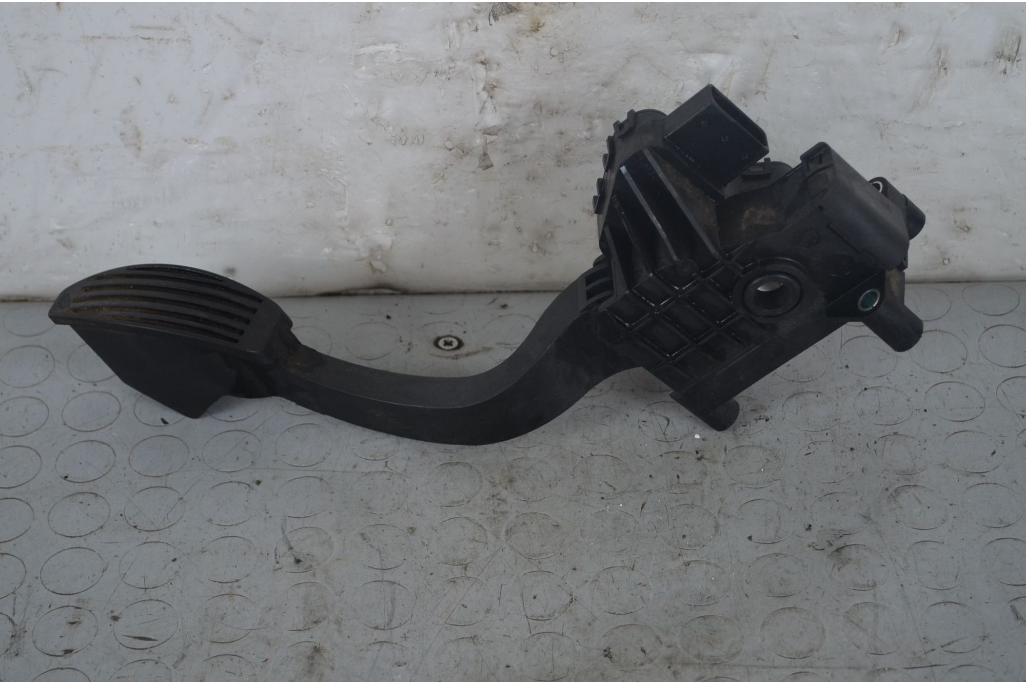 Pedale acceleratore Fiat Panda 312 dal 2012 in poi Cod 51852090  1718362603997