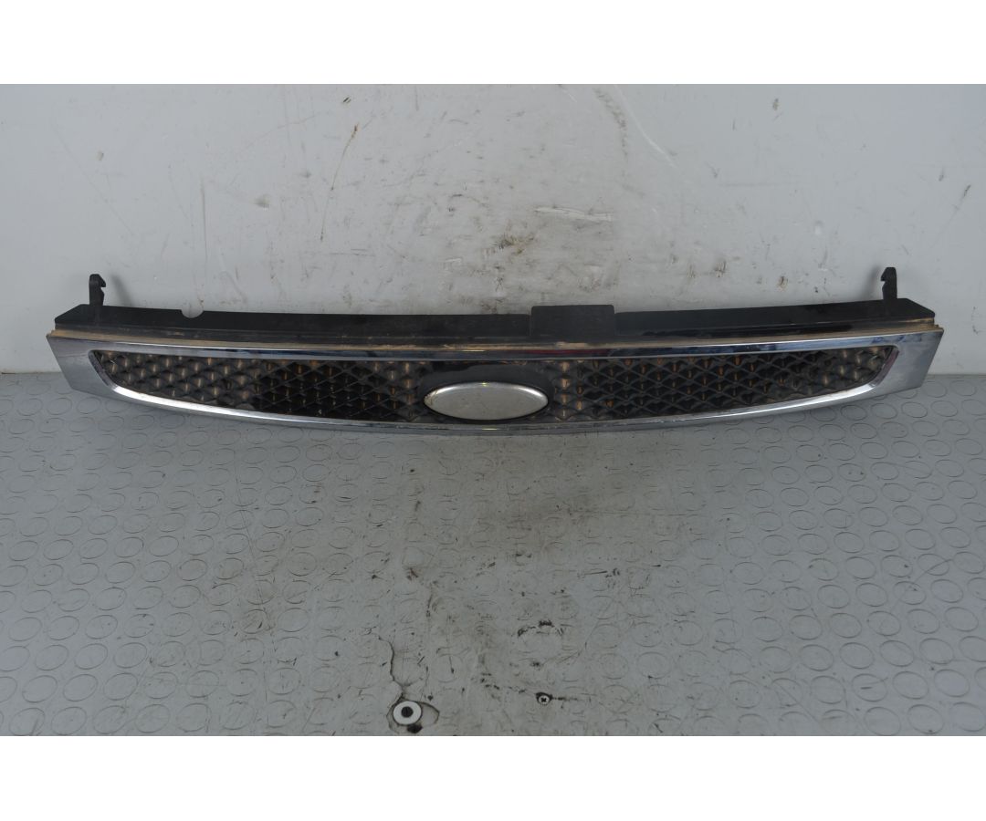 Griglia anteriore Ford Fiesta V Dal 2002 al 2008 Cod 2S61-8200BG  1718621064699