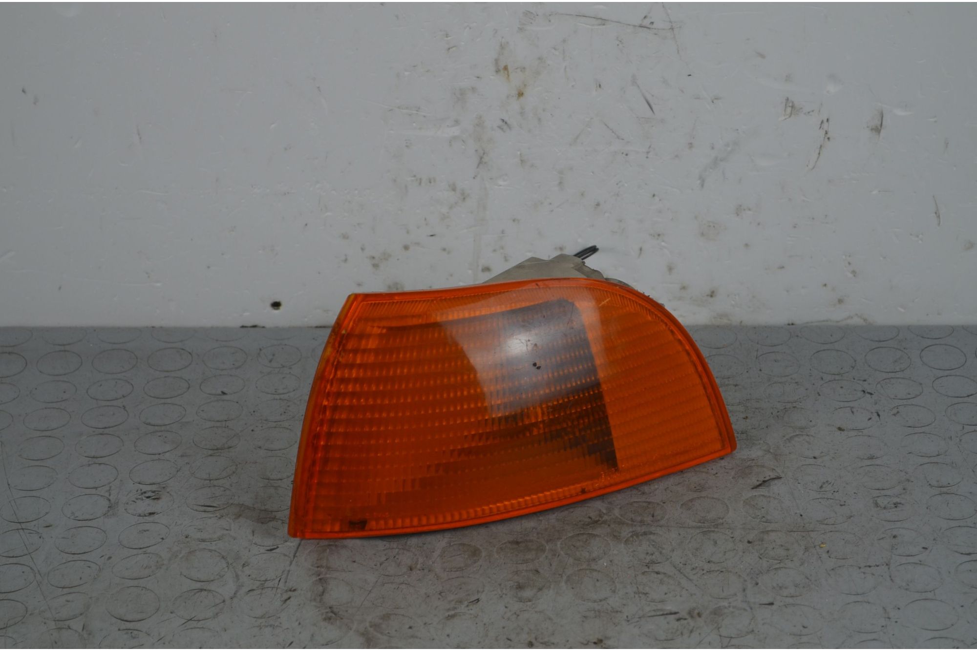 Freccia direzionale anteriore SX Fiat Punto I Dal 1993 al 1999 Cod 6402658  1718871462405