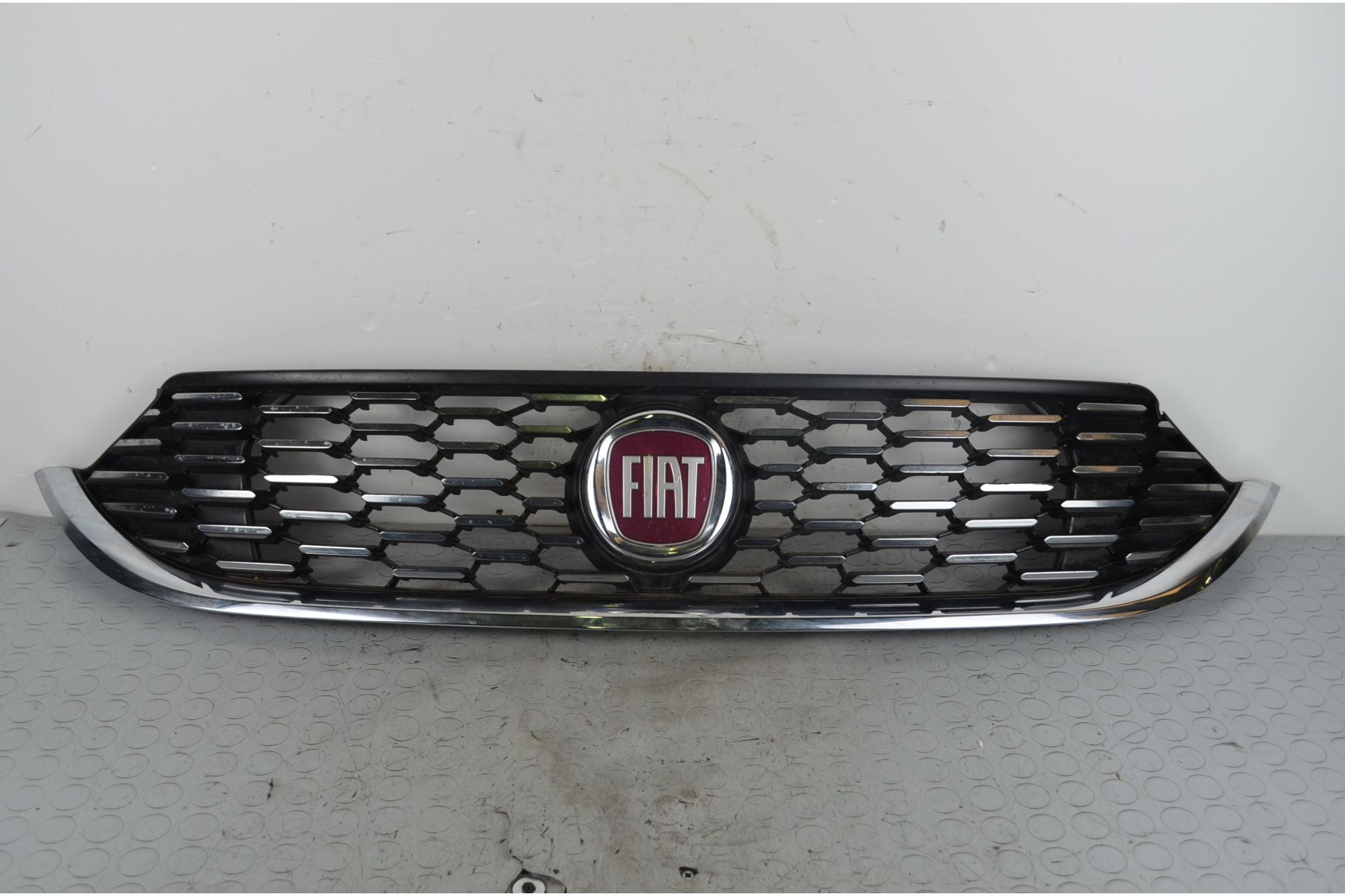 Griglia anteriore Fiat Tipo Dal 2015 in poi Cod 52033259  1719211630942