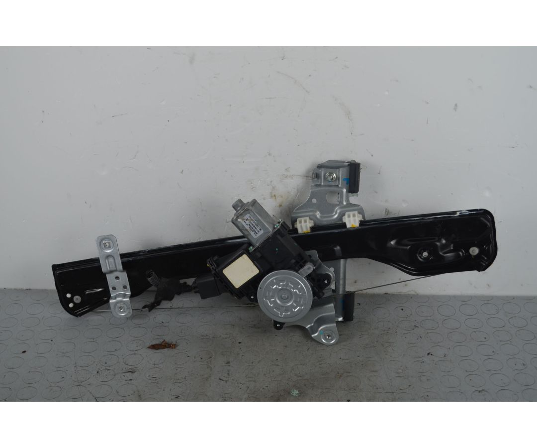 Motorino alzacristalli posteriore SX Opel Mokka Dal 2012 al 2019 Cod 95298986  1719238184619