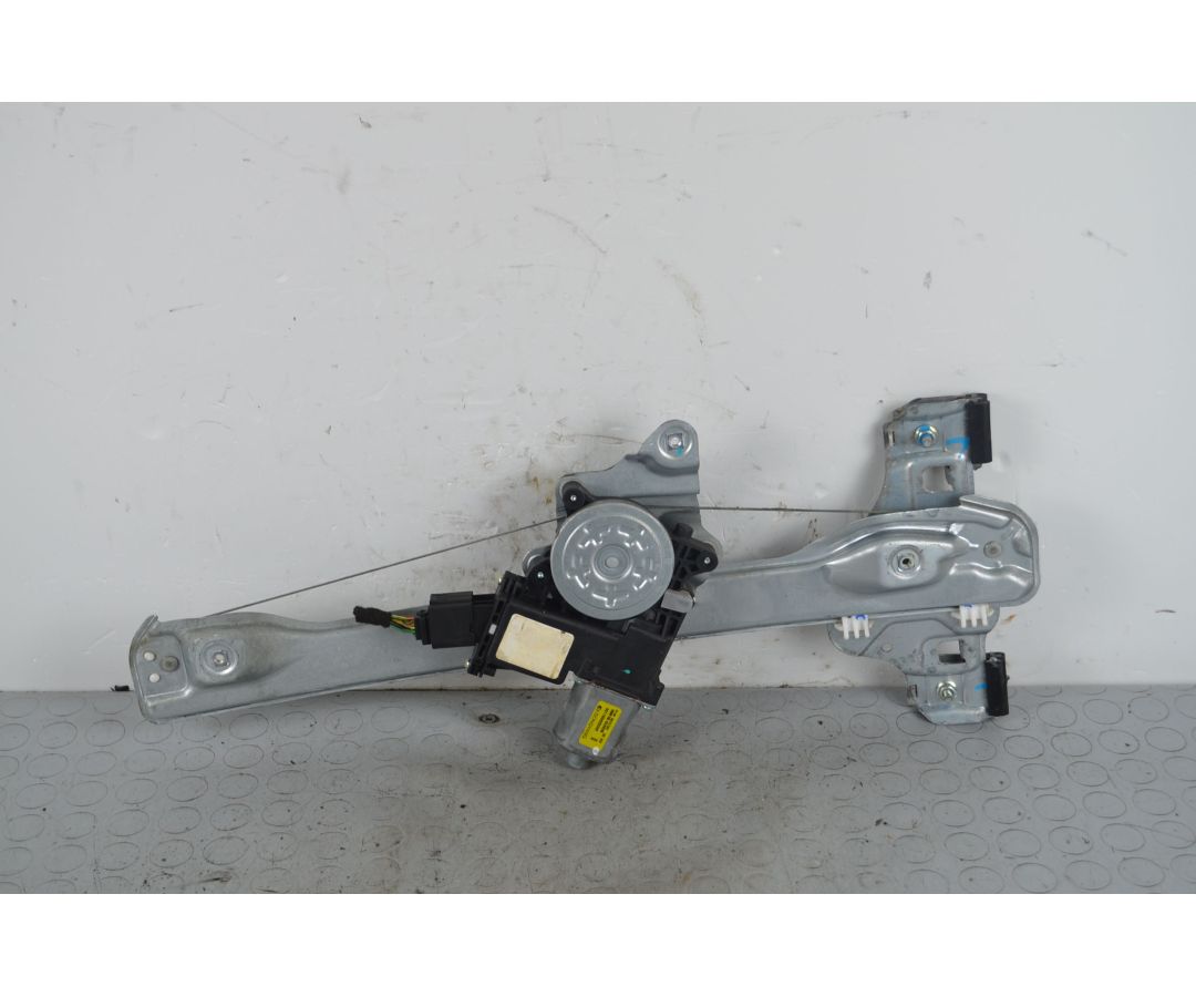 Motorino alzacristalli posteriore DX Opel Mokka Dal 2012 al 2019 Cod 42363795  1719238877085