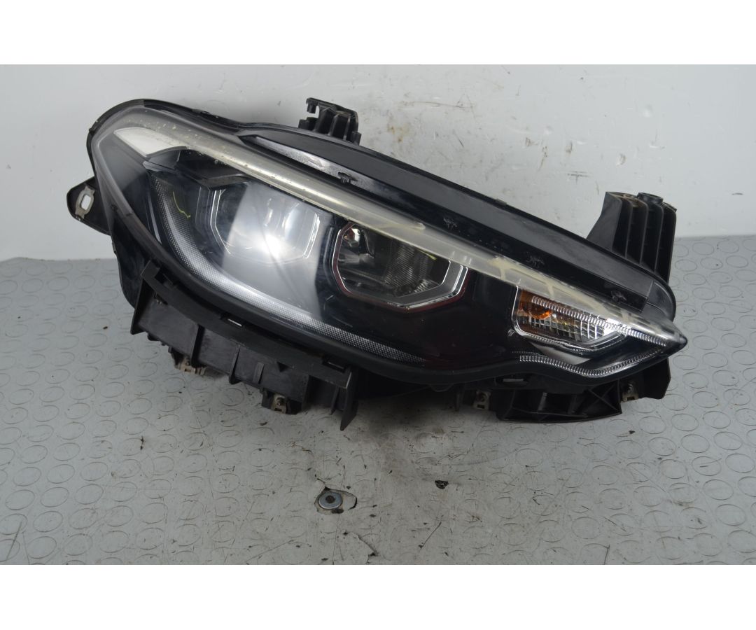 Faro Anteriore DX Fiat Tipo dal 2015 al 2021 Cod 52145155  1719299811615