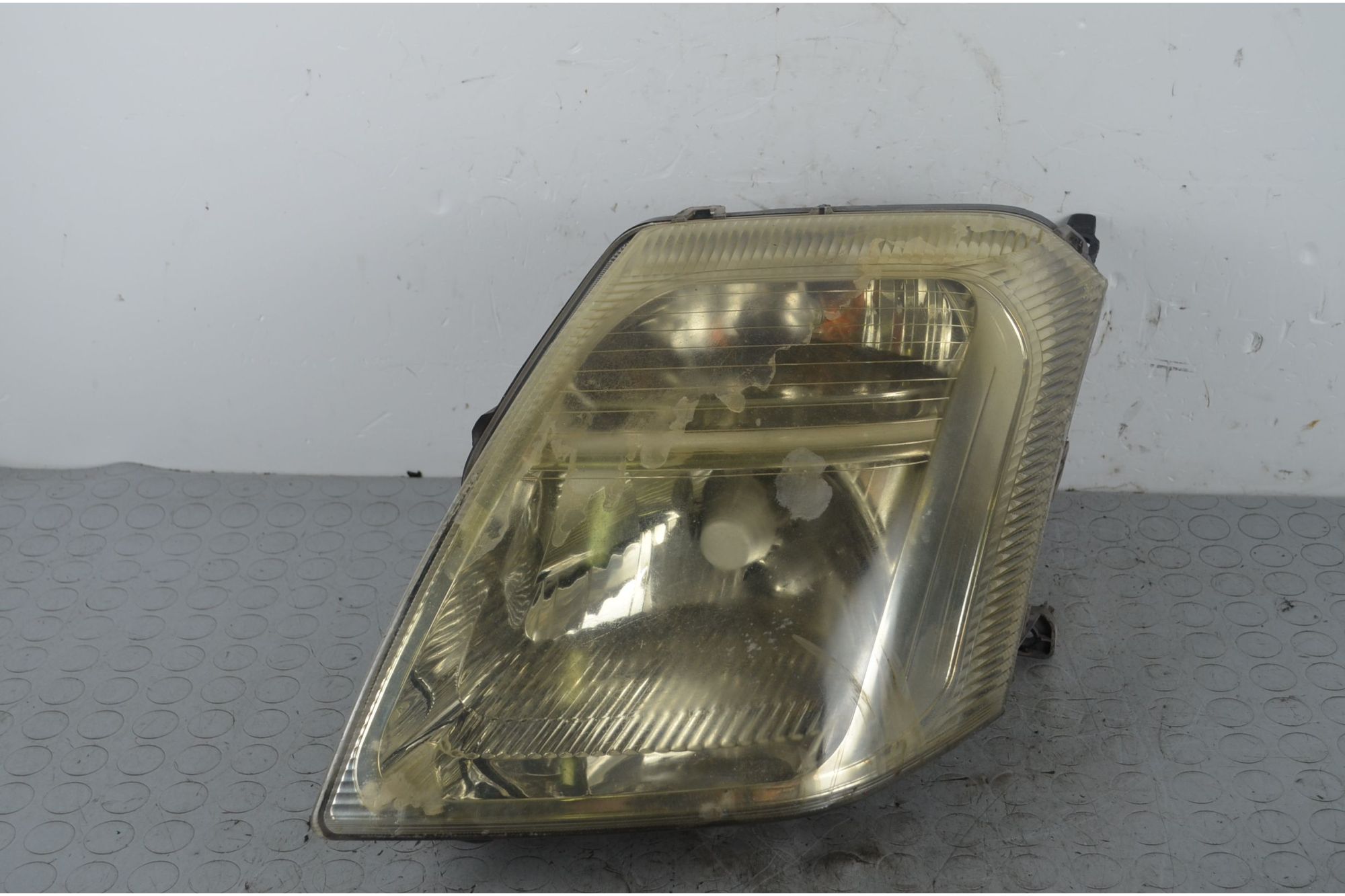 Faro Anteriore SX Citroen C2 dal 2002 al 2009 Cod 620870  1702307872876