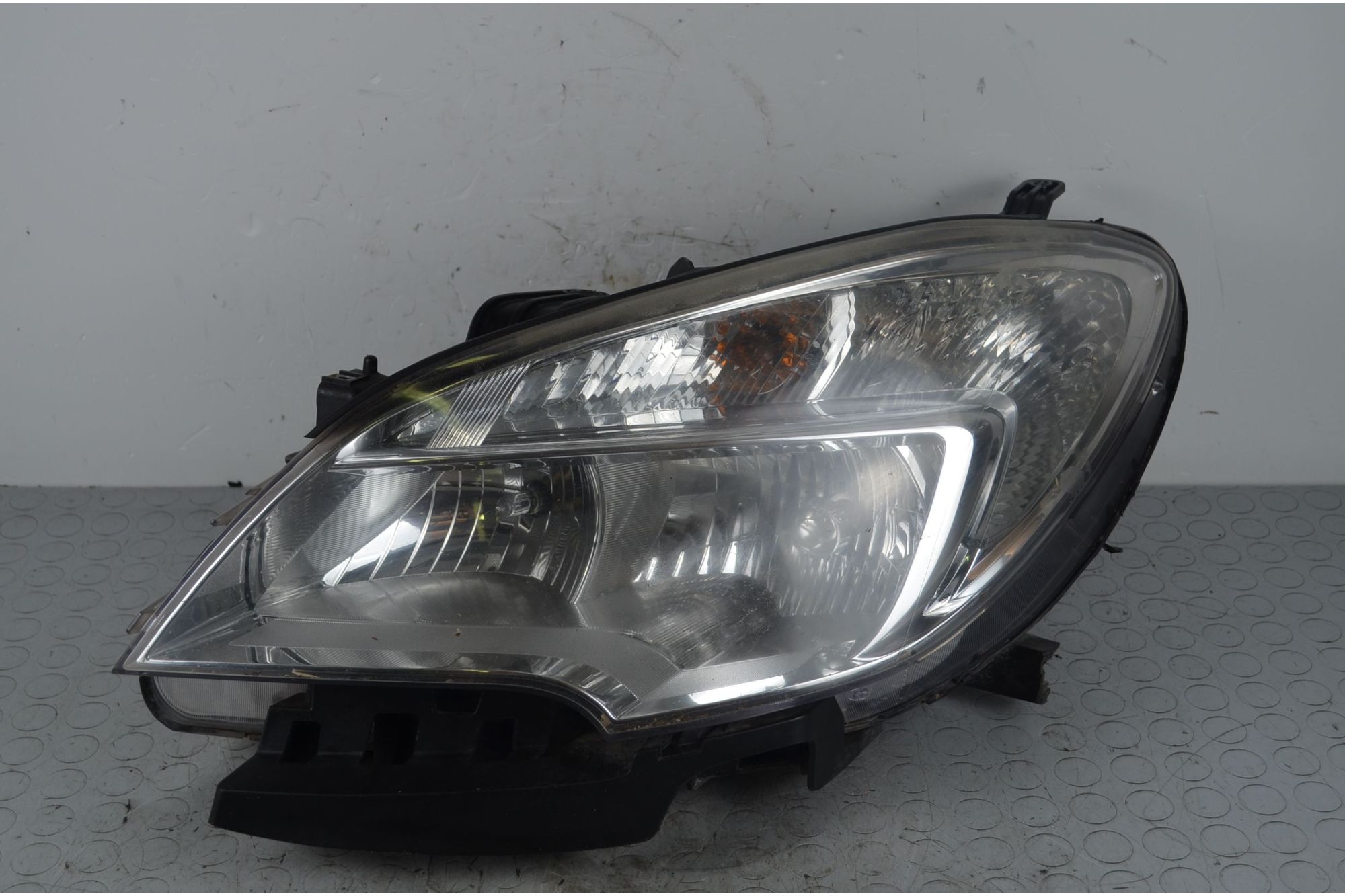 Faro anteriore SX Opel Mokka Dal 2012 al 2019 Cod 95095496  1719388660629