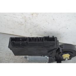 Macchinetta alzacristalli anteriore DX Volkswagen Touareg Dal 2002 al 2010 Cod 3D1959792E  1719843984543