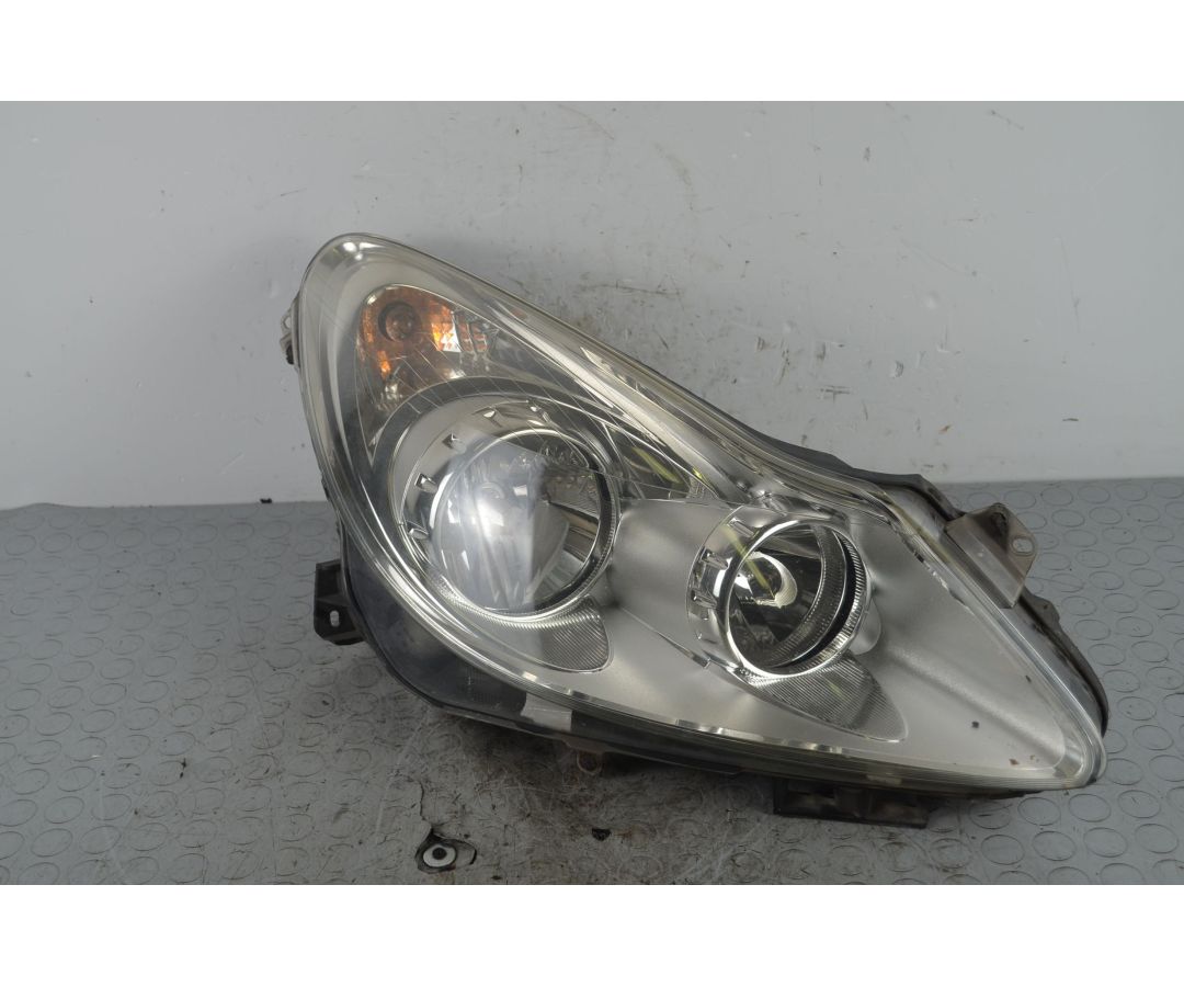 Faro Fanale Anteriore DX Opel Corsa D dal 2006 al 2010 Cod 13186382  1719993335646