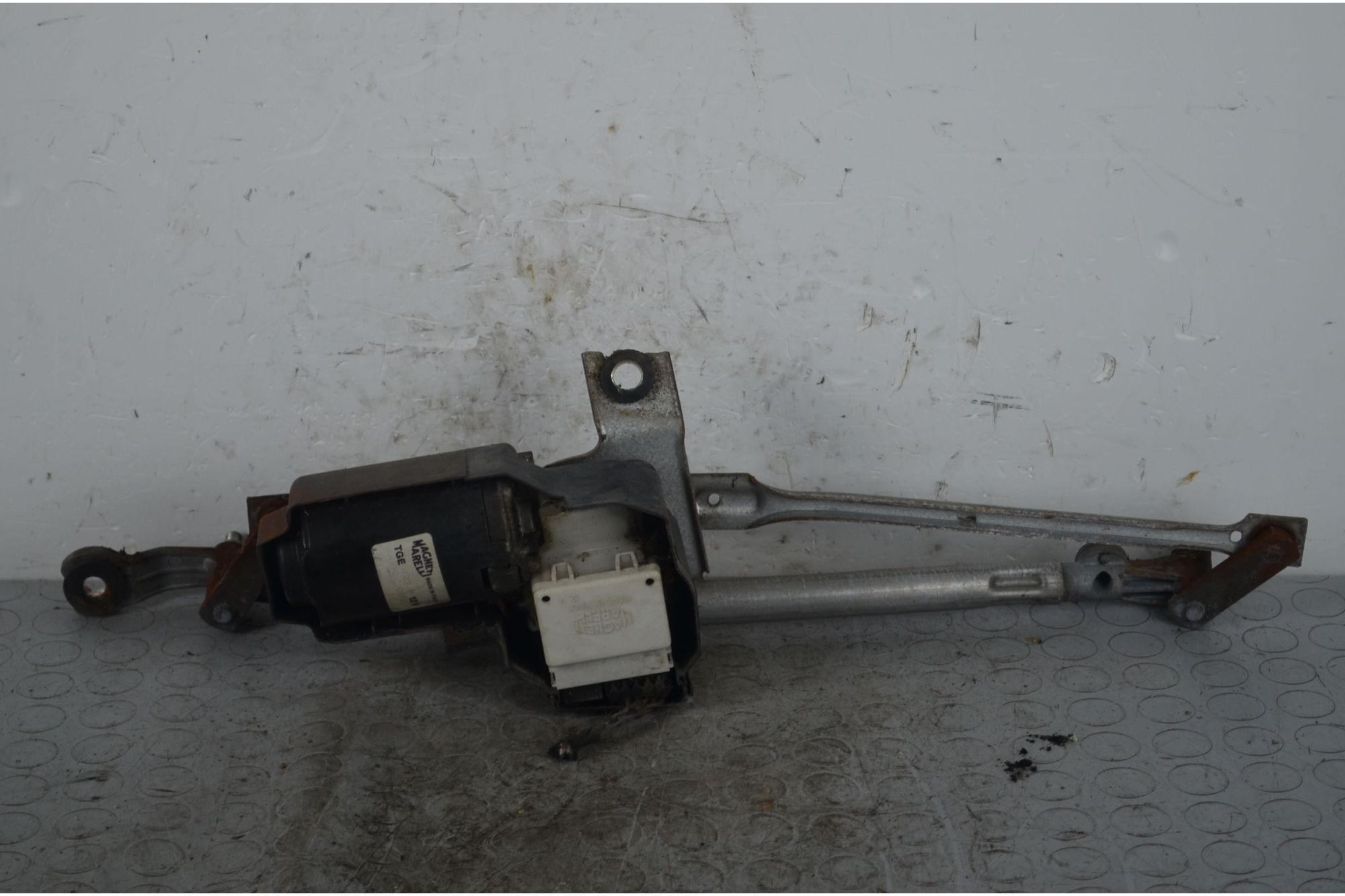 Motorino tergicristallo anteriore Fiat Punto Dal 1993 al 1999 Cod 0900955/423P  1719993491656