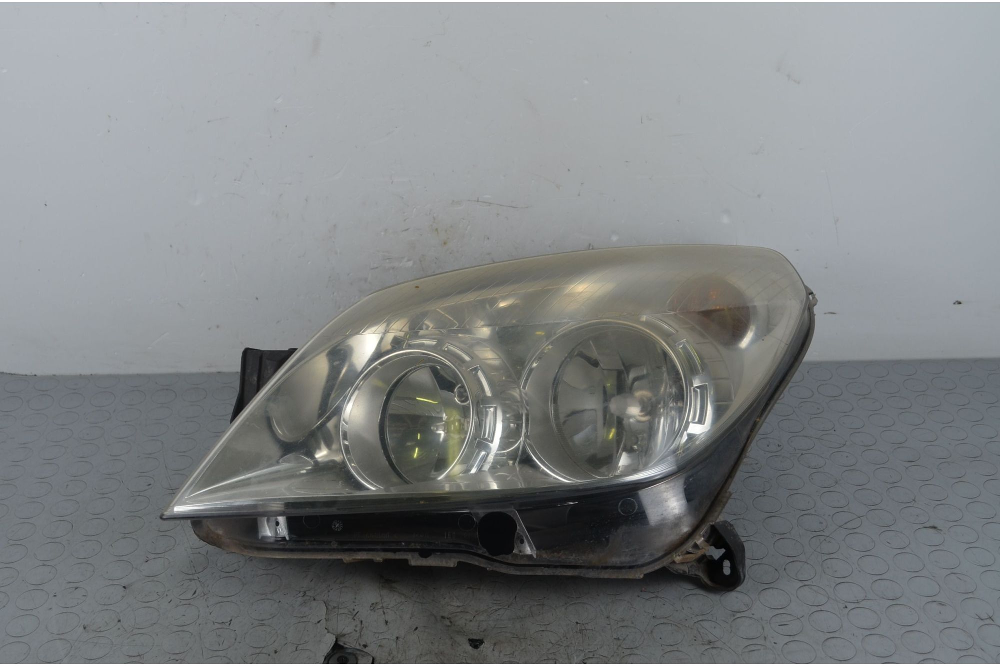 Faro anteriore SX Opel Astra H Dal 2004 al 2011 Cod 1EG270370-41  1720102786167