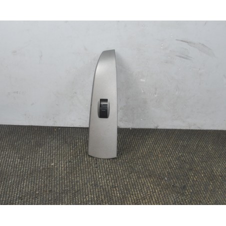 Pulsantiera alzacristalli posteriore Destra DX Toyota Prius Dal 2003 al 2009 Cod. 74271-47050  2411111173671