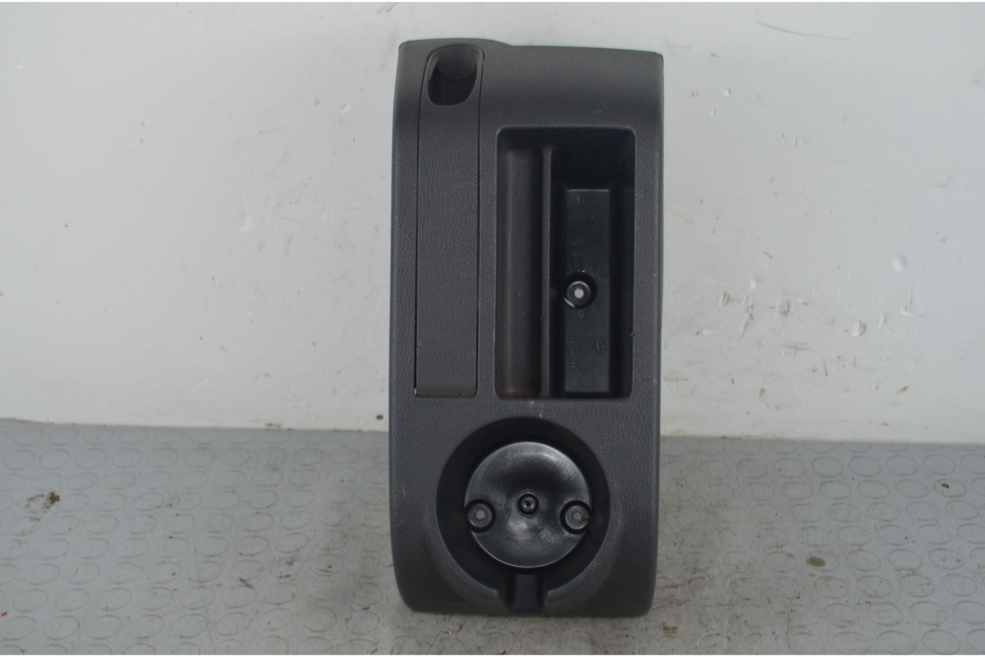 Console centrale Volkswagen Golf V Dal 2003 al 2008 Cod 1k08633231  1720683265211