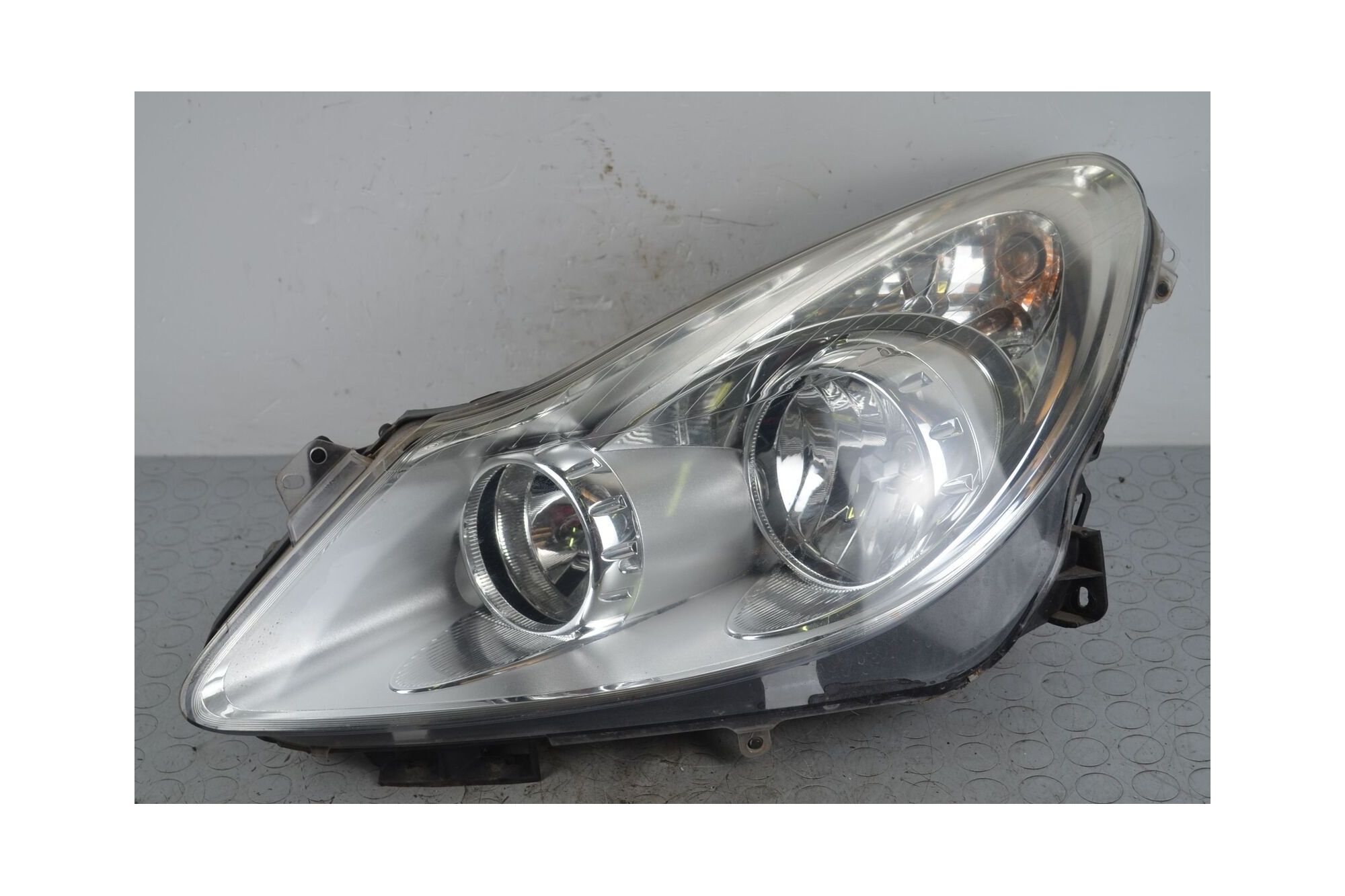 Faro anteriore SX Opel Corsa D Dal 2006 al 2010 Cod 93189357  1720421770748