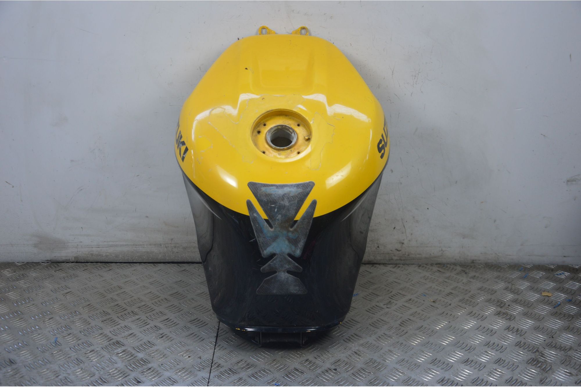 Serbatoio Benzina Suzuki GSX R 750 Dal 1999 al 2003  1720775307065