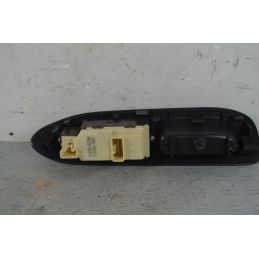 Pulsantiera anteriore SX Daihatsu Trevis Dal 2004 al 2011 Cod 84820-B2200  1720793277739