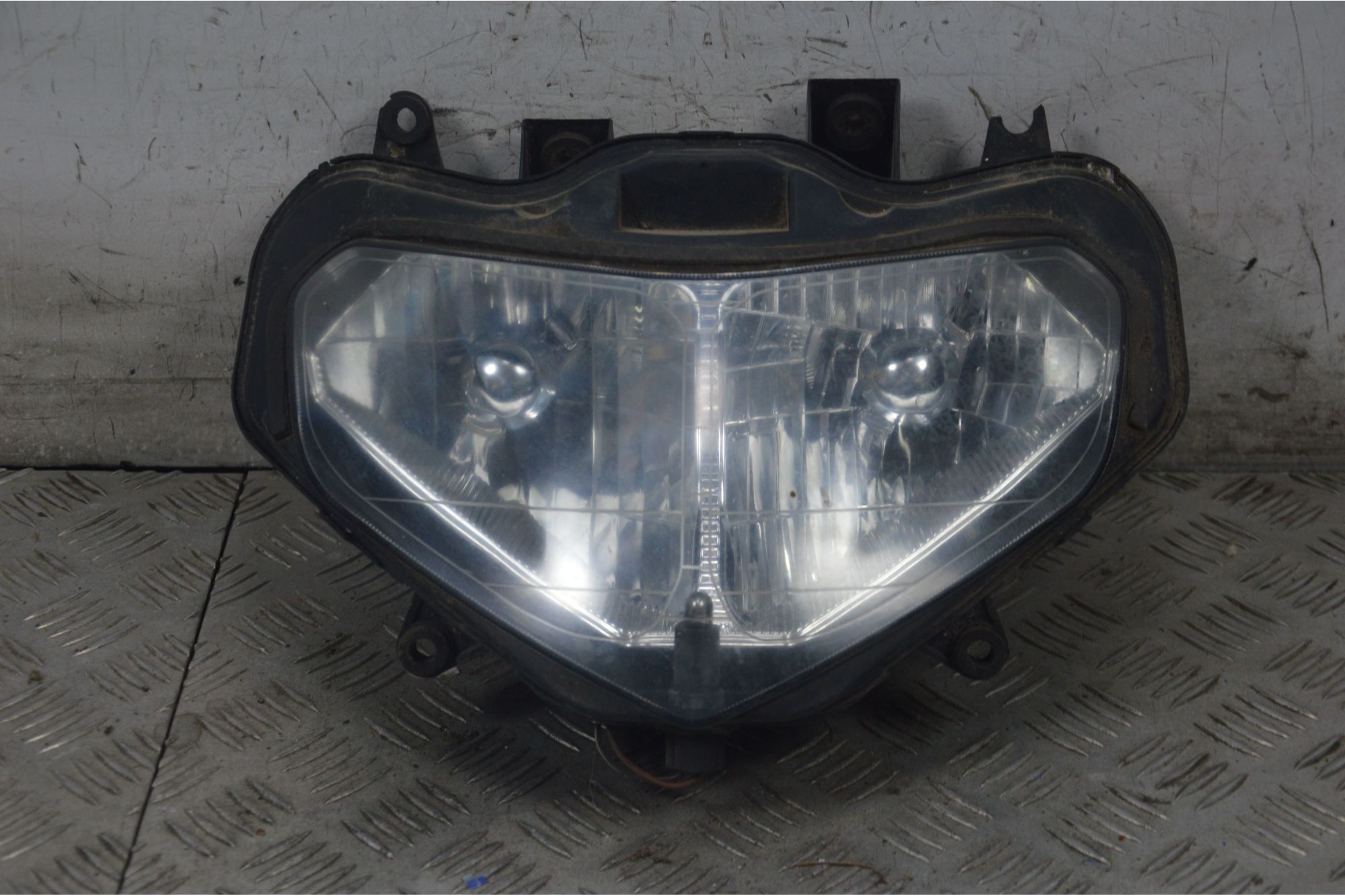 Faro Fanale Anteriore Suzuki GSX R 750 Dal 1999 al 2003  1721138791446