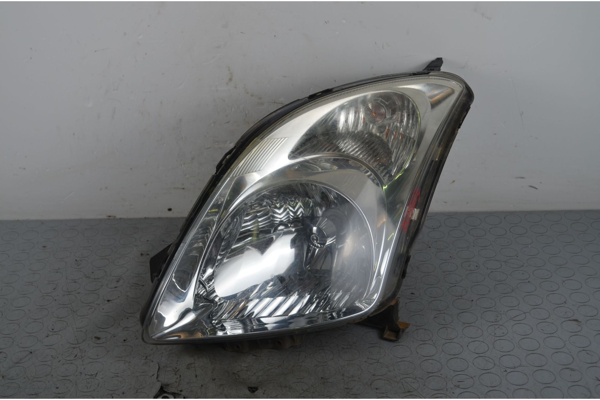 Faro anteriore SX Suzuki Swift IV Dal 2004 al 2010 Cod 35300-62j11  1721199695486