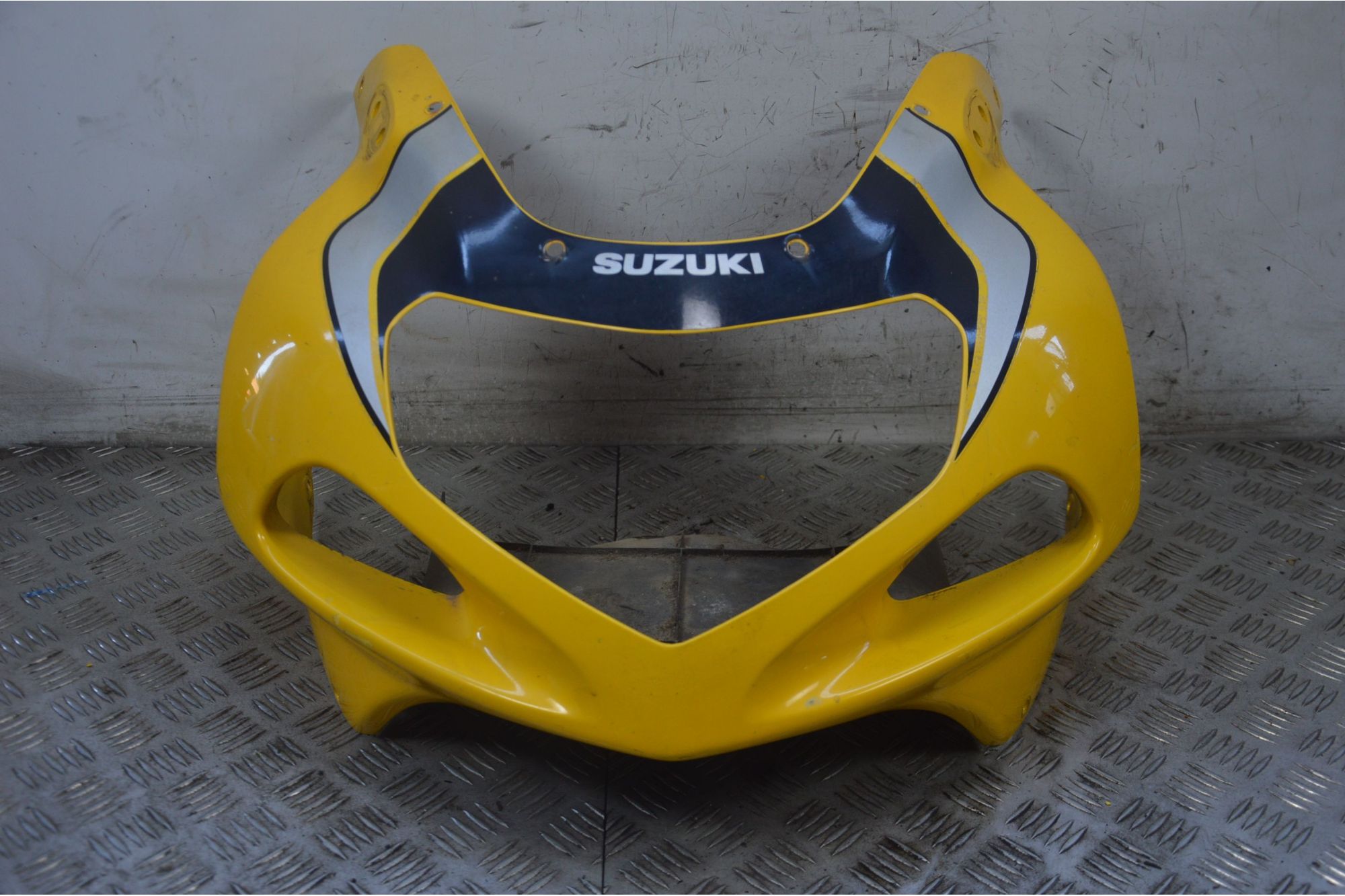 Carena Scudo Anteriore Suzuki GSX R 750 Dal 1999 al 2003  1721209419002