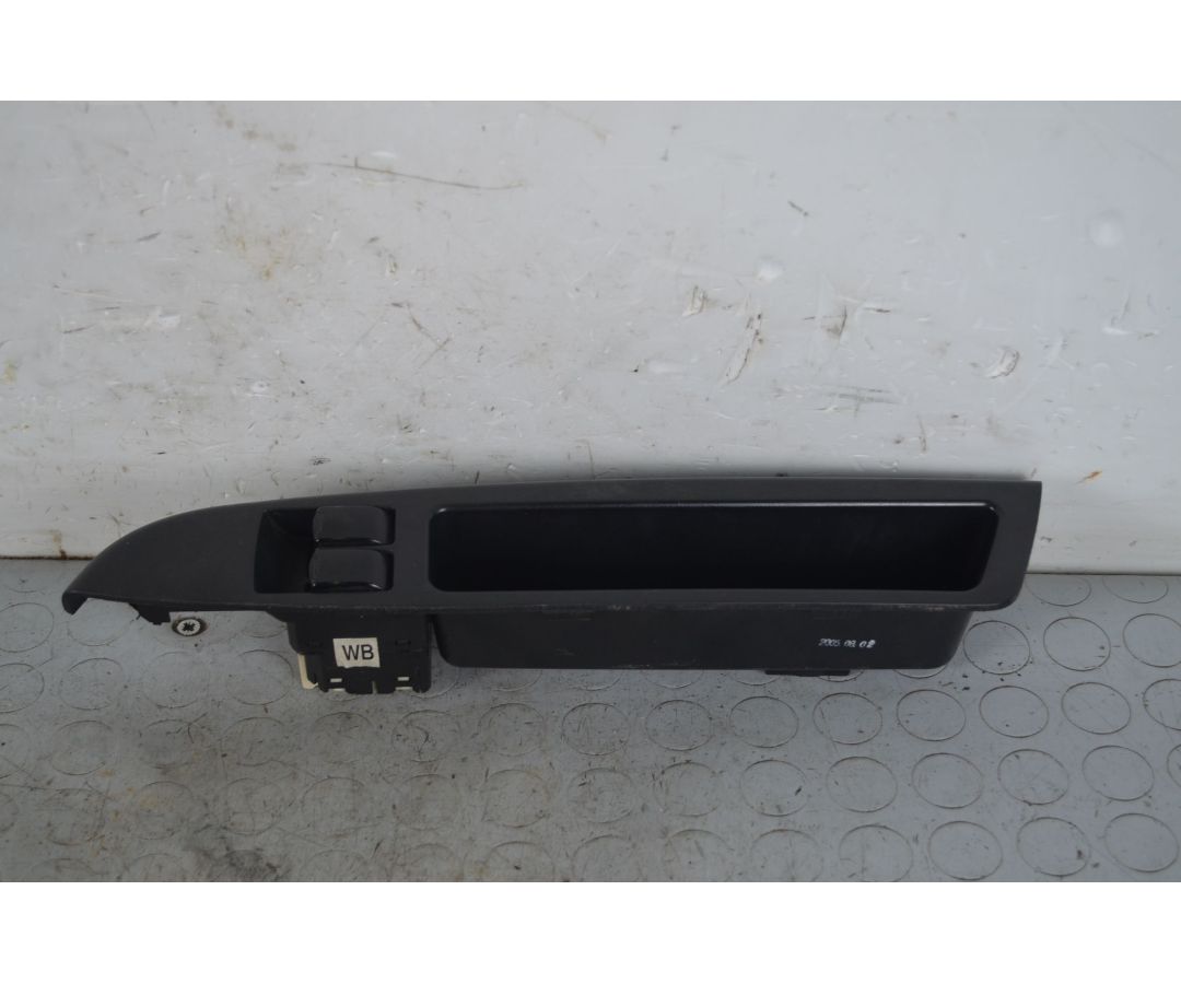 Pulsantiera alzacristalli anteriore SX Chevrolet Matiz Dal 2005 al 2010 Cod 96663853  1721210183848