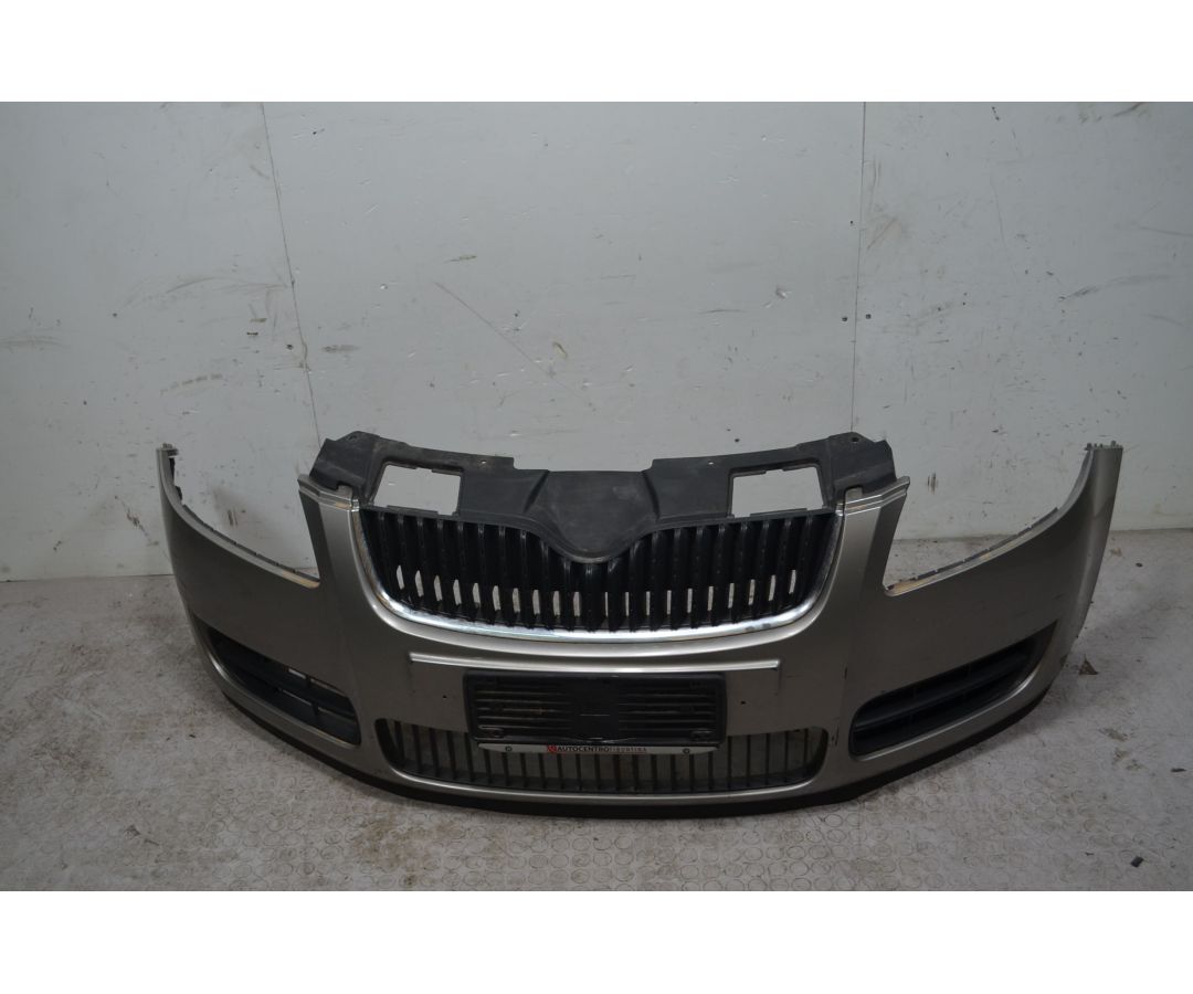 Paraurti anteriore Skoda Fabia 5J SW Dal 2007 al 2014 Cod 5J0807221  1721287848664