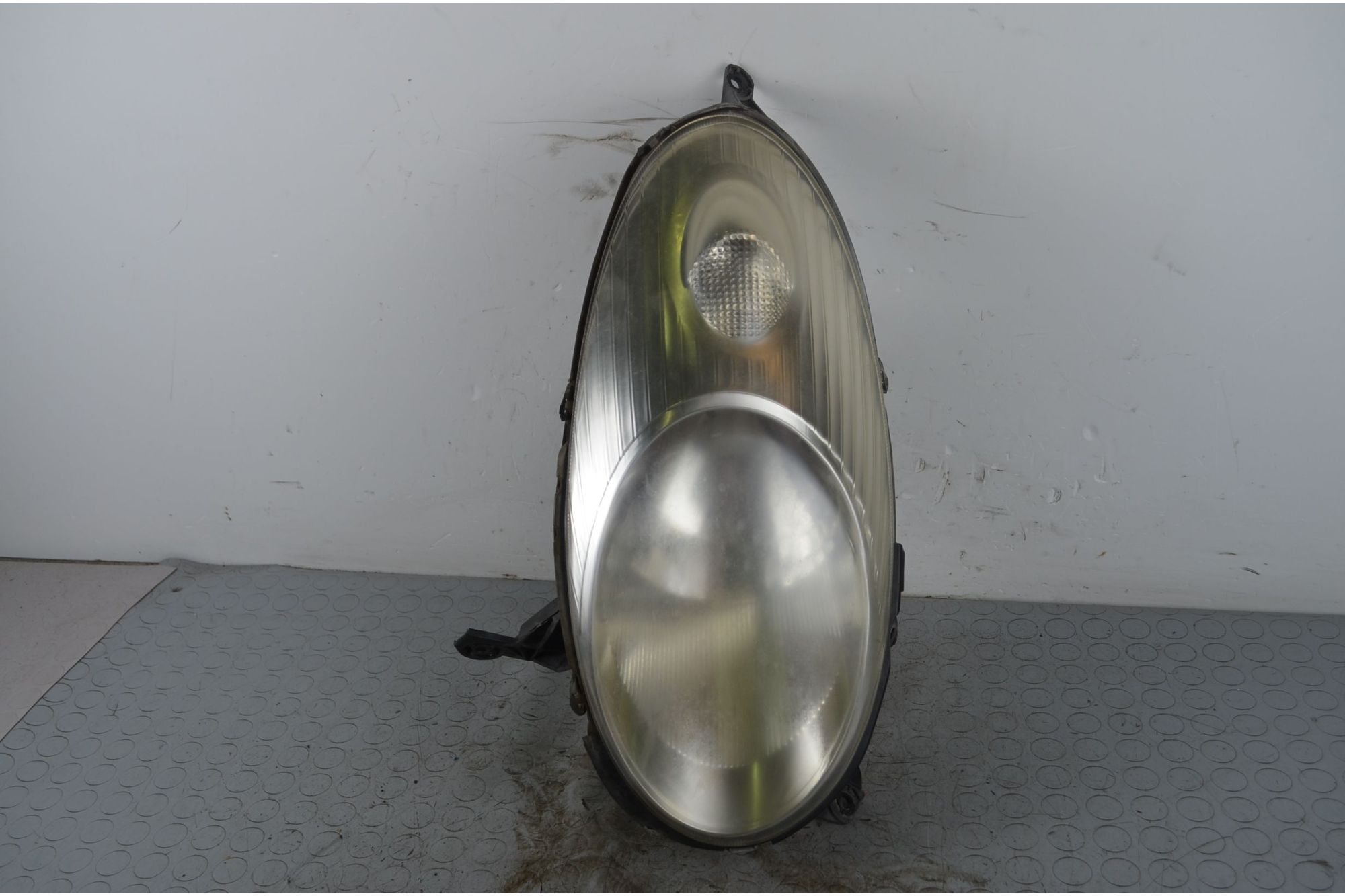 Faro anteriore DX Nissan Micra k12 Dal 2002 al 2010 Cod 26010BC500  1721371421766