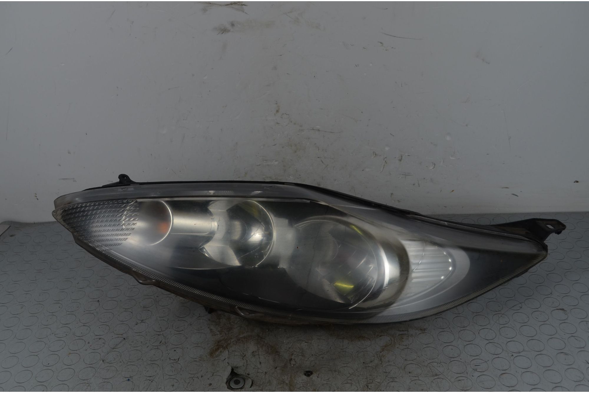 Faro Anteriore SX Ford Fiesta VI dal 2008 al 2013 Cod 1734615  1721374038596