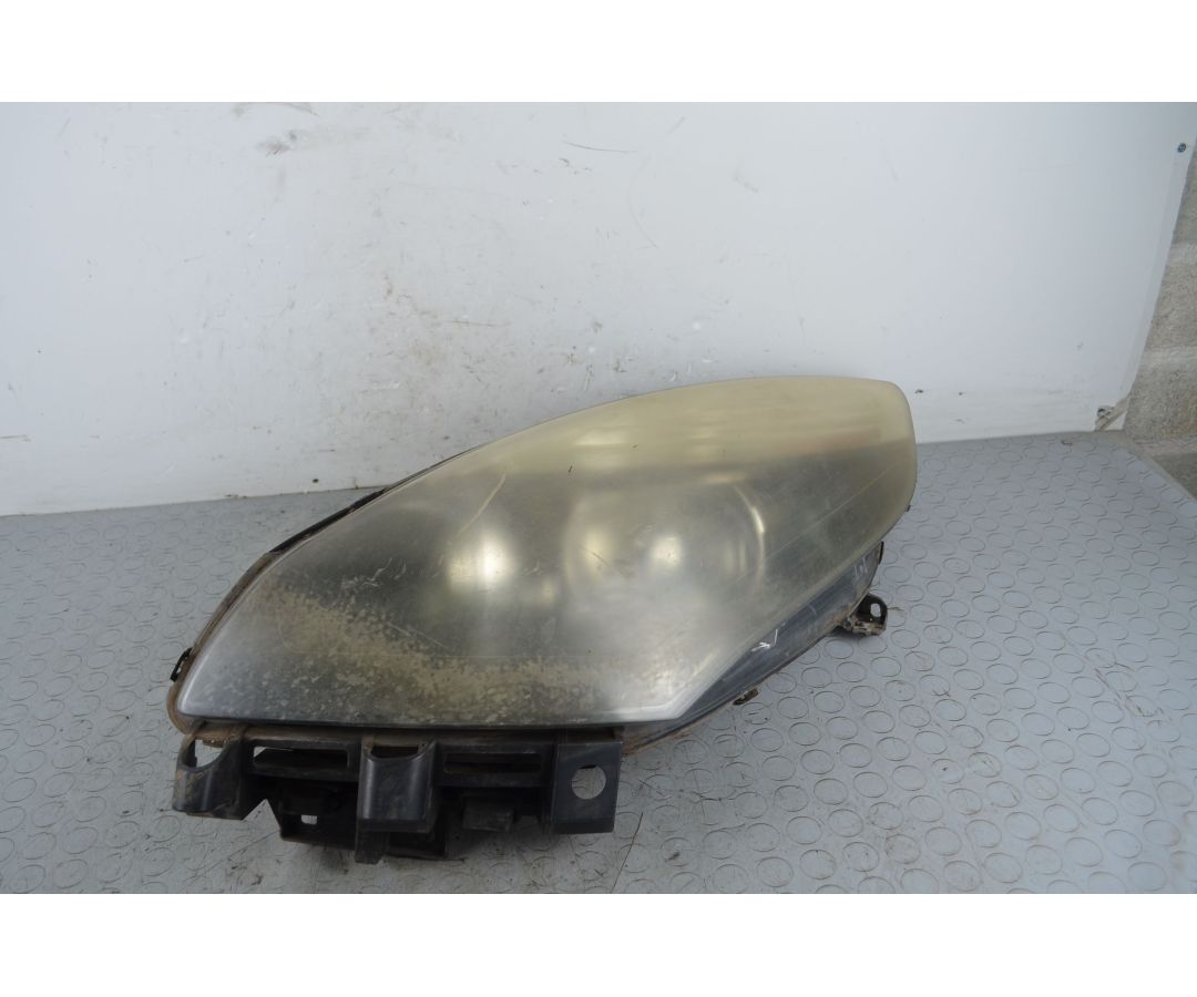 Faro anteriore SX Renault Scenic X-Mod Dal 2009 al 2016 Cod 260600023R  1722326578719