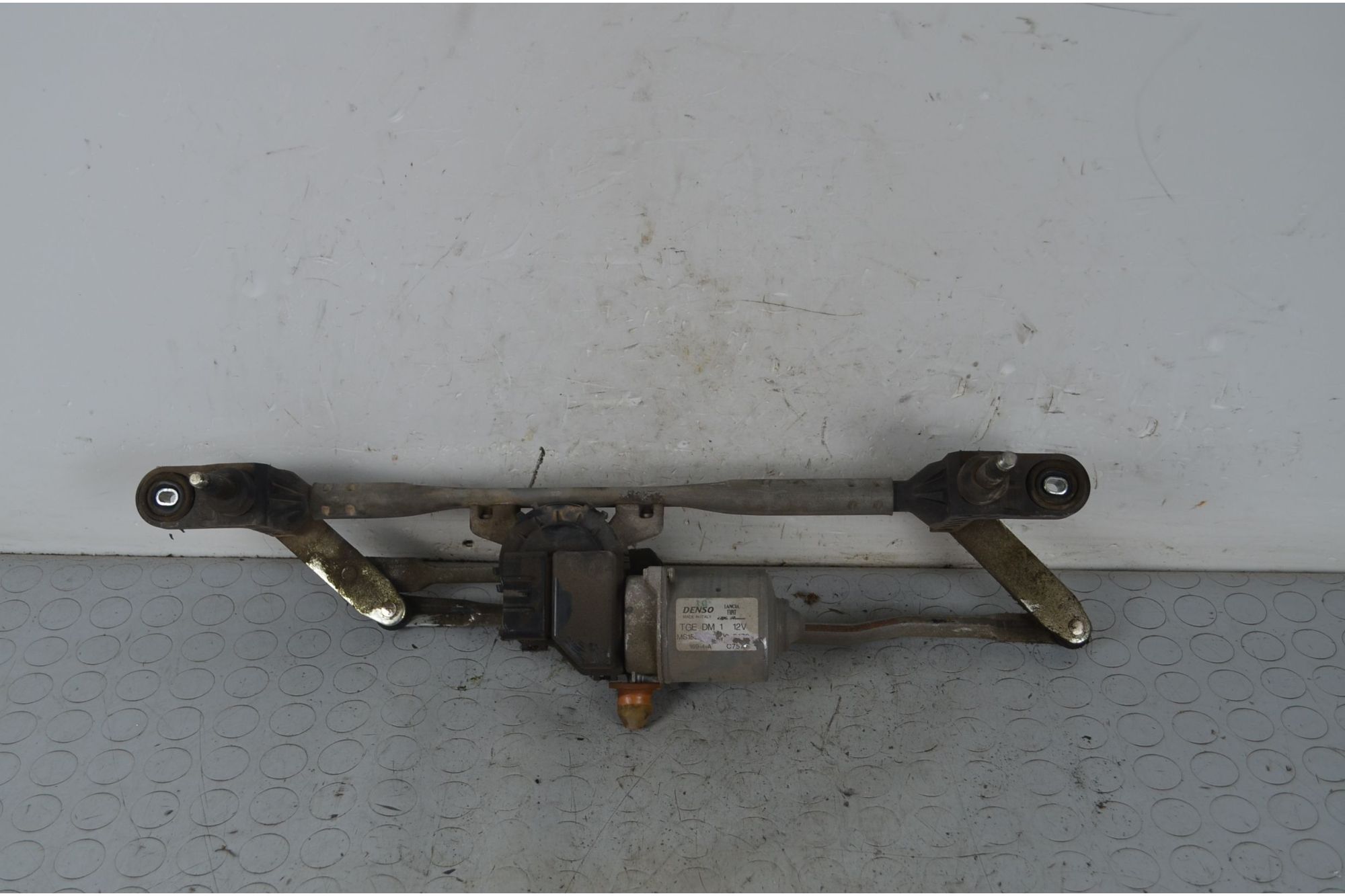 Motorino tergicristalli anteriore Fiat 500 Dal 2007 in poi Cod 52032581  1722437432450