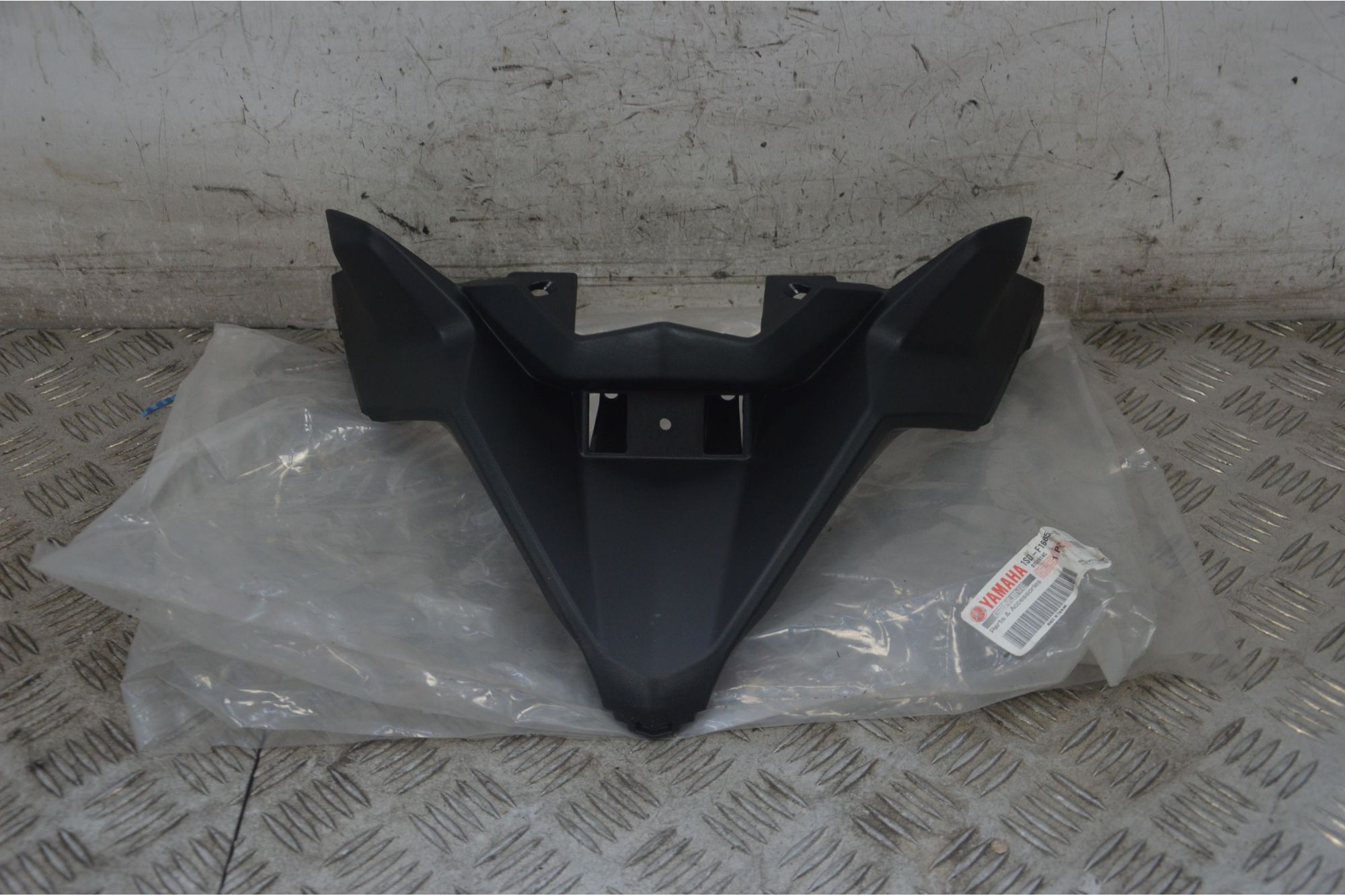 Carena Portatarga Posteriore Yamaha Xmax X-Max 250 Dal 2010 al 2013 Cod 1SD-F1685-10  1722583362342