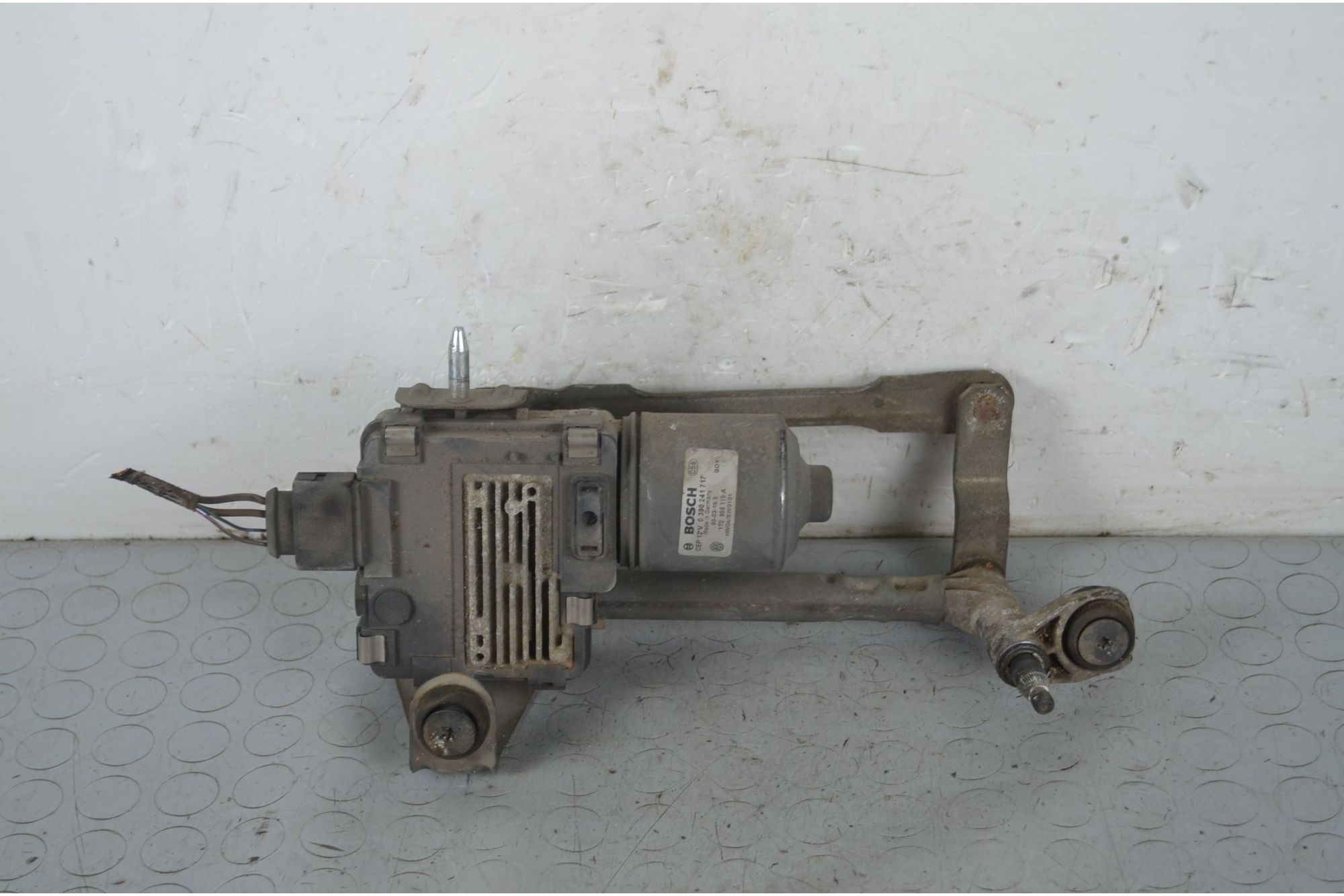 Motorino Tergicristalli Anteriore Volkswagen Touran dal 2003 al 2015 Cod 1T0955119A  1722588868634