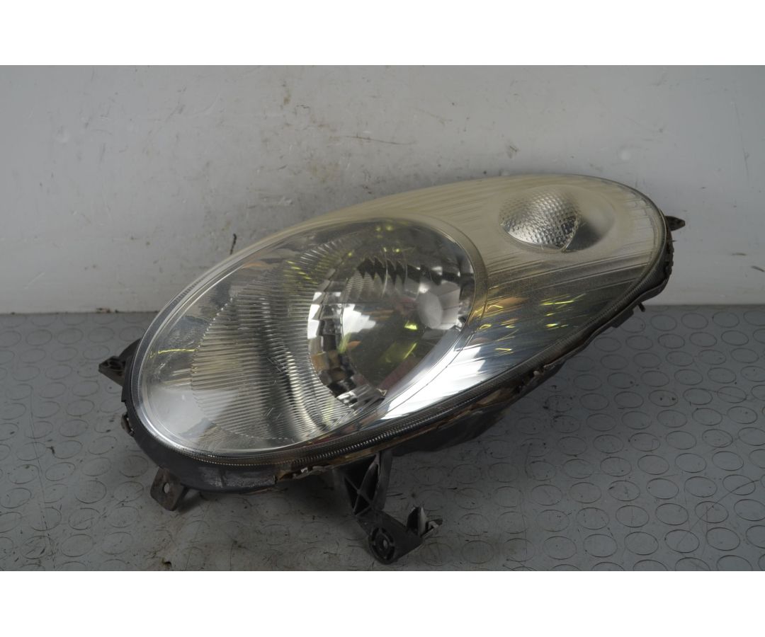 Faro Fanale Anteriore SX Nissan Micra K12 dal 2002 al 2010 Cod 26060BC500  1722845096763