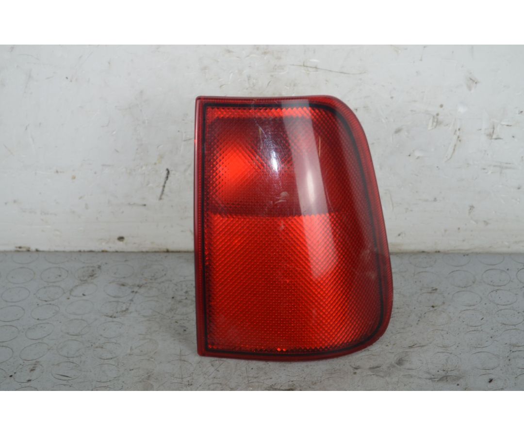 Fanale Stop Posteriore DX Nissan Terrano dal 1996 al 1999  1723016013848