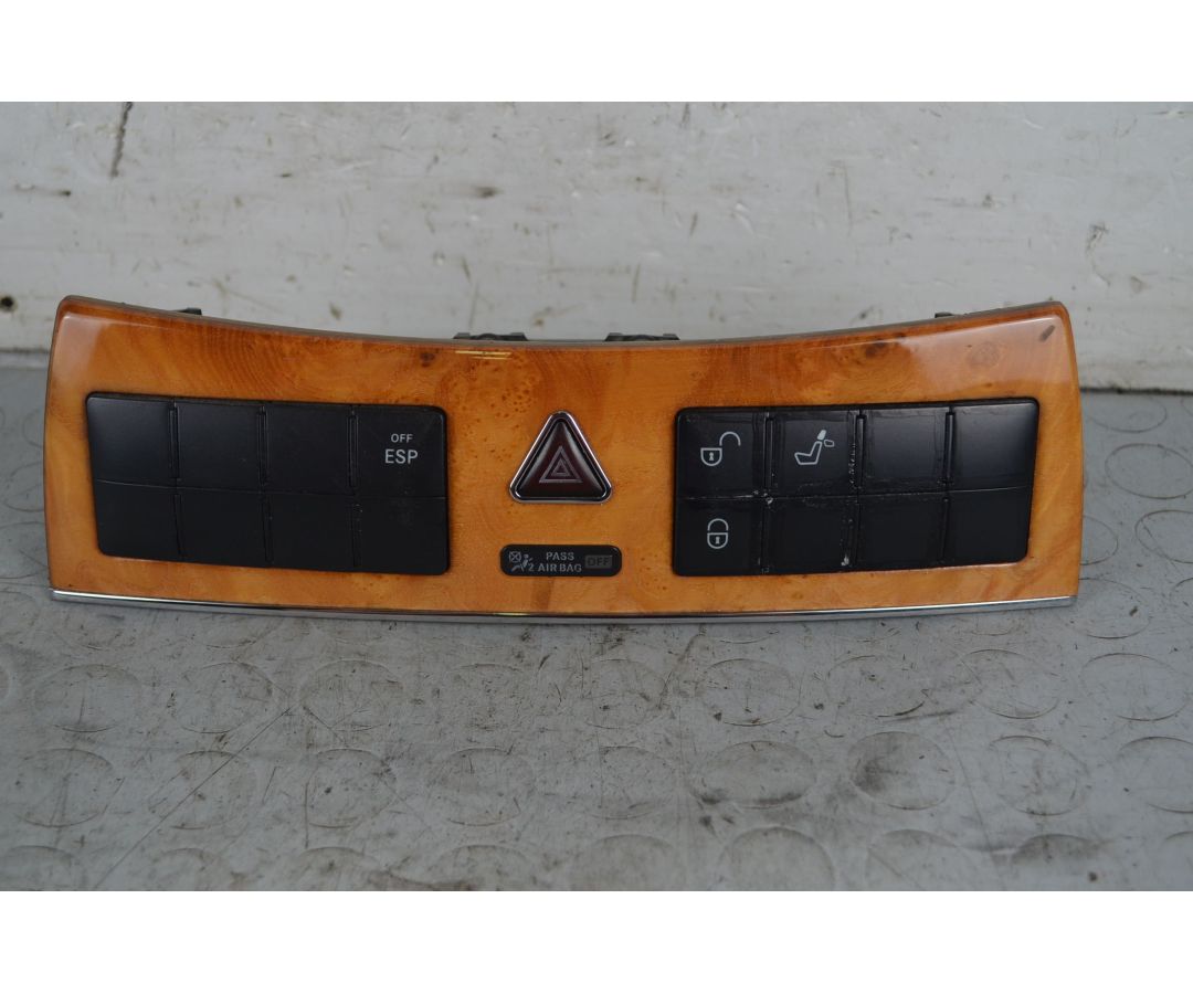 Pulsantiera Multifunzione Centrale Mercedes CLK W209  dal 2002 al 2010 Cod A2096890031  1723106638241