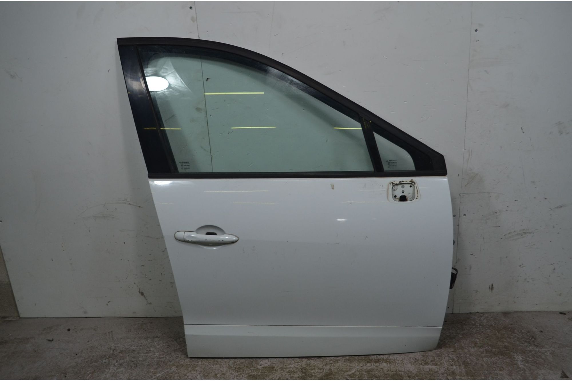 Portiera sportello anteriore DX Renault Scenic X-Mod Dal 2009 al 2016 Cod OE 801005468R  1723623886286