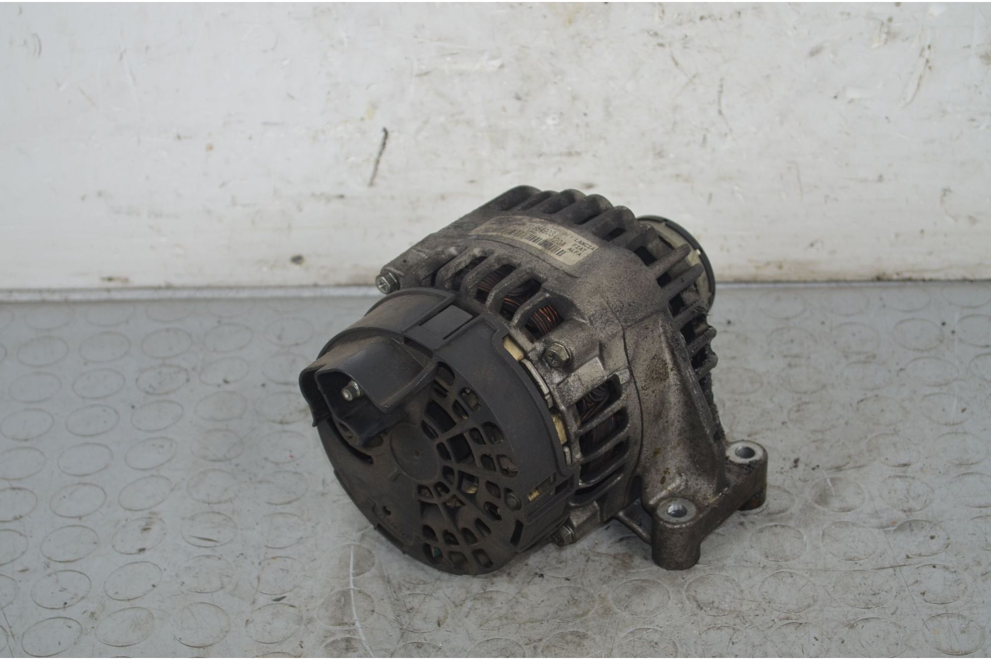 Alternatore Fiat 500L dal 2012 al 2022 Cod 51854903  1723625067904