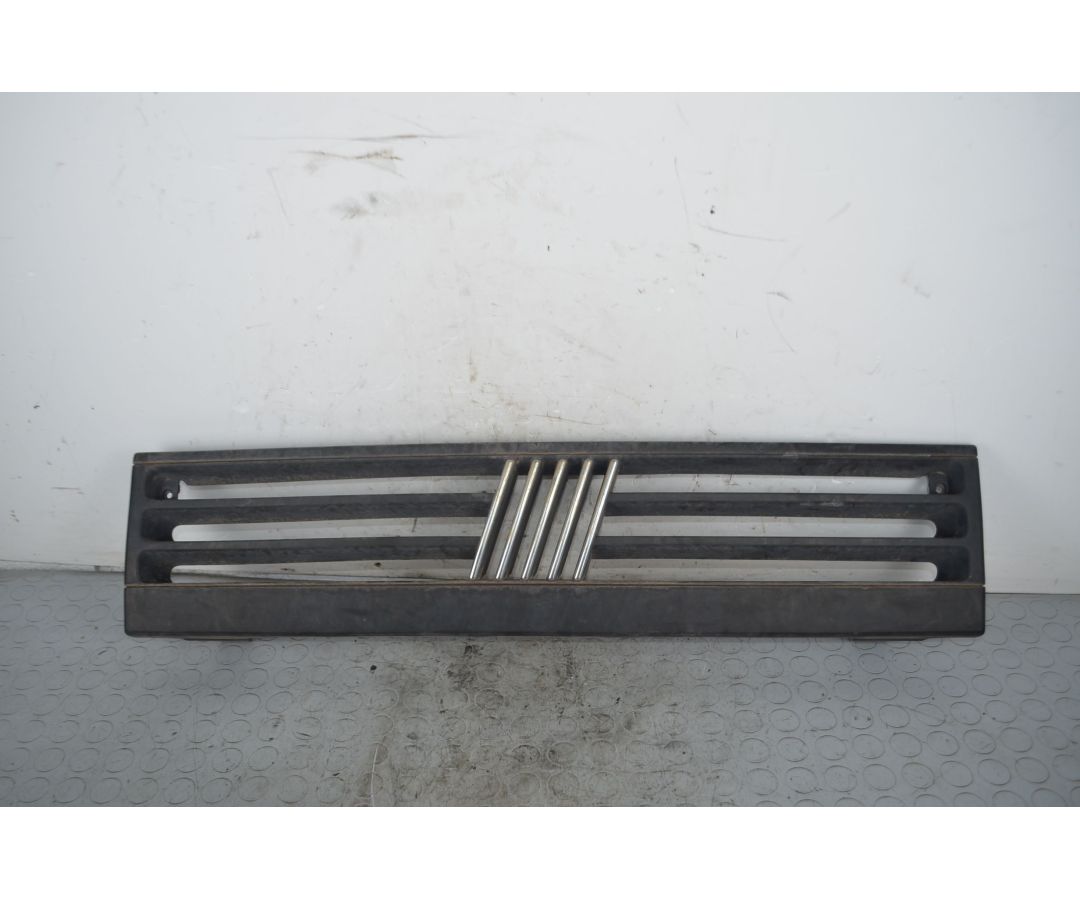 Griglia anteriore Fiat Panda  Dal 1986 al 2003 Cod 7710208  1723643520603