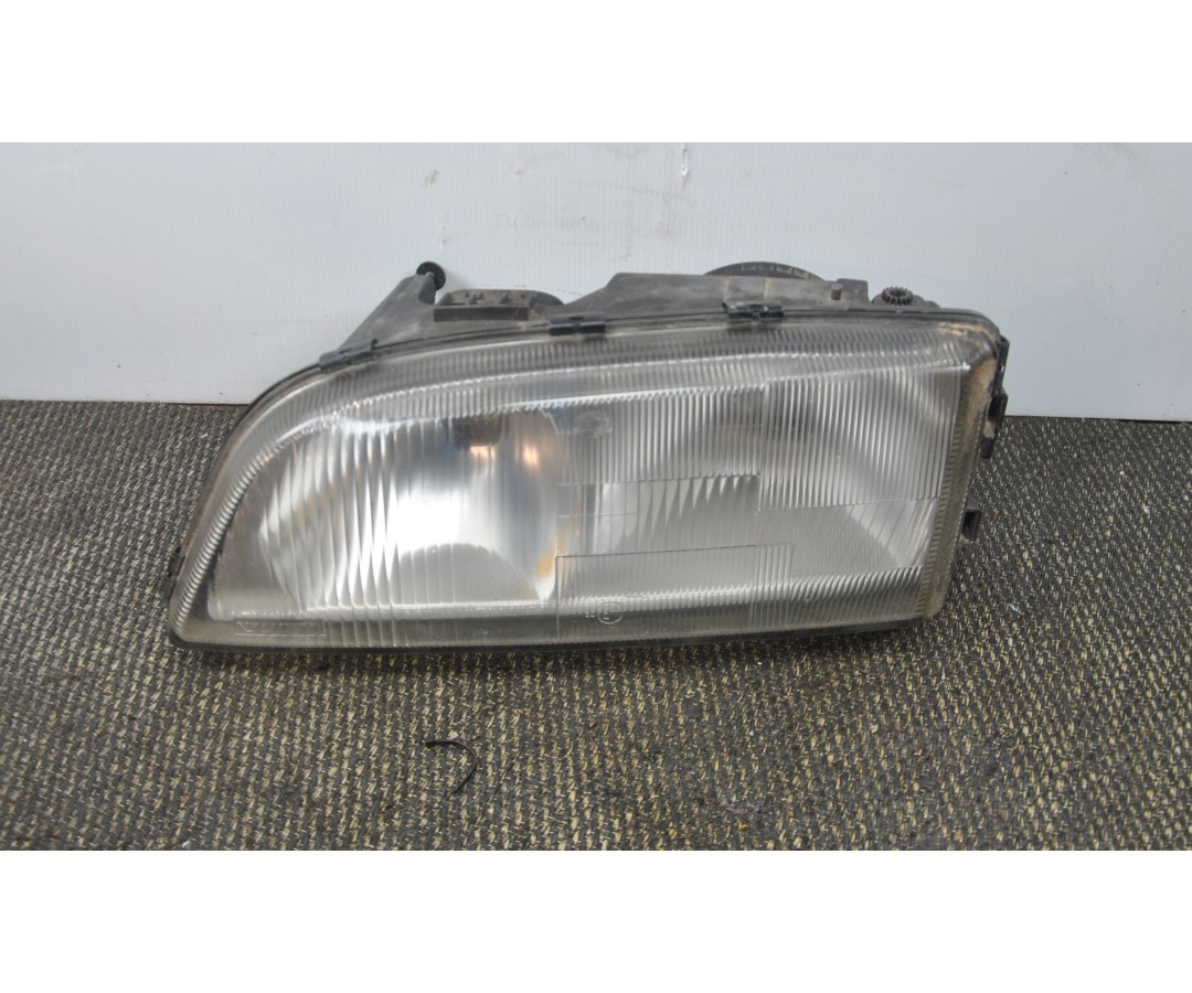 Faro Anteriore SX Volvo V70 dal 1996 al 2001 cod 9169362  2411111177884