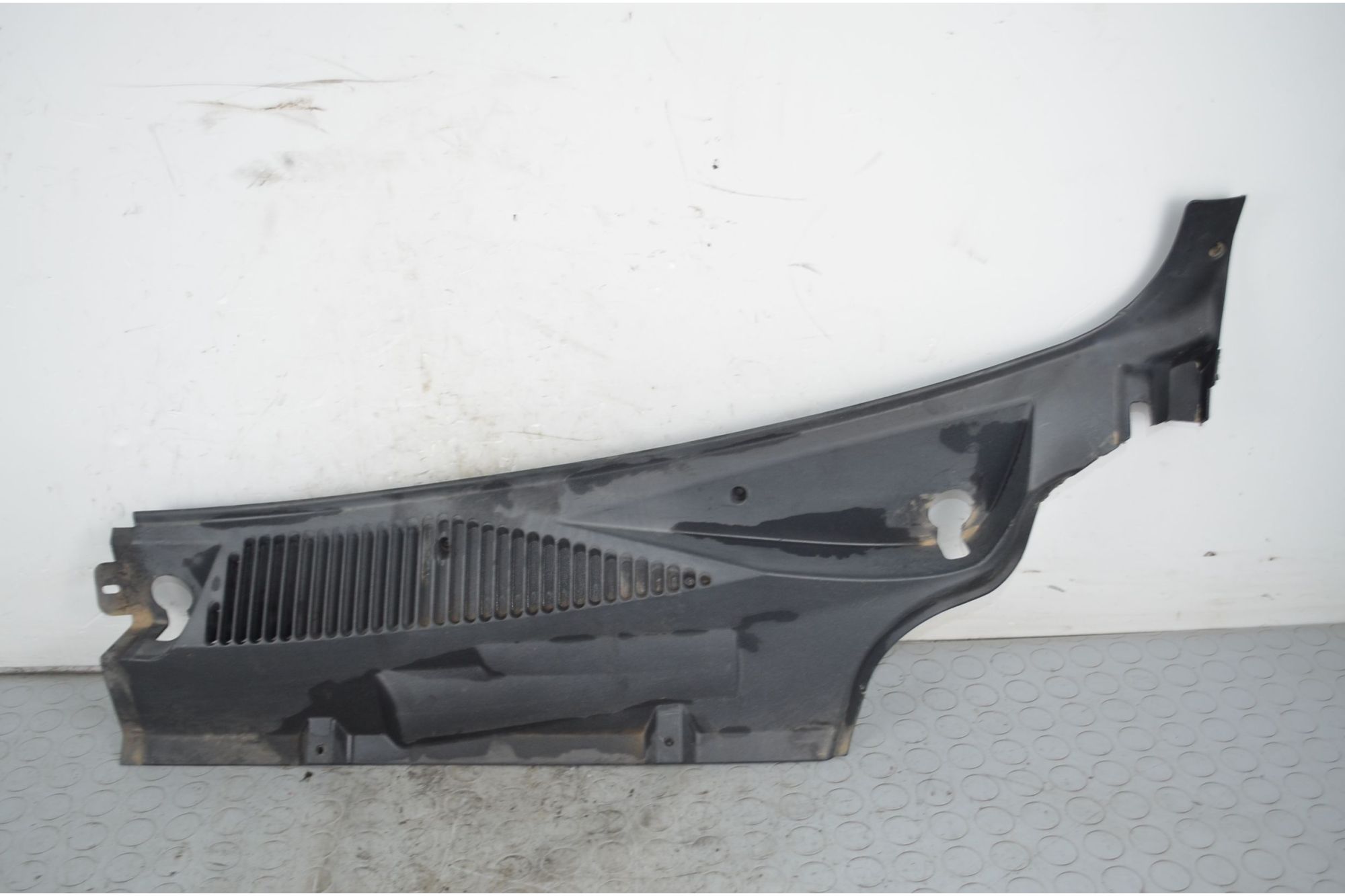 Griglia gocciolatoio anteriore SX Fiat Doblo Dal 2000 al 2009 Cod 735279115  1724070948404