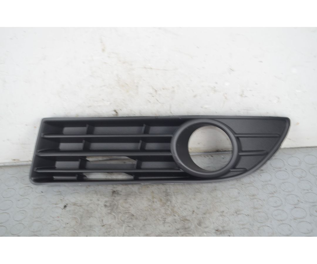 Griglia fendinebbia SX Volkswagen Polo 9N Dal 2001 al 2009 Cod 0904719  1724337974856