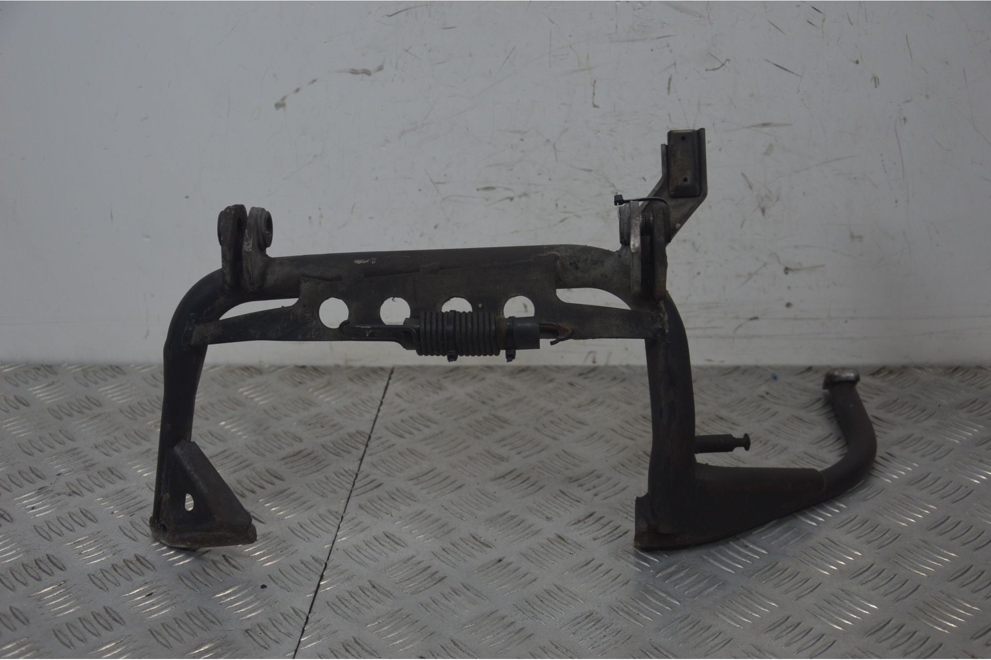 Cavalletto Centrale Piaggio Beverly 500 dal 2002 al 2006  1725010031064