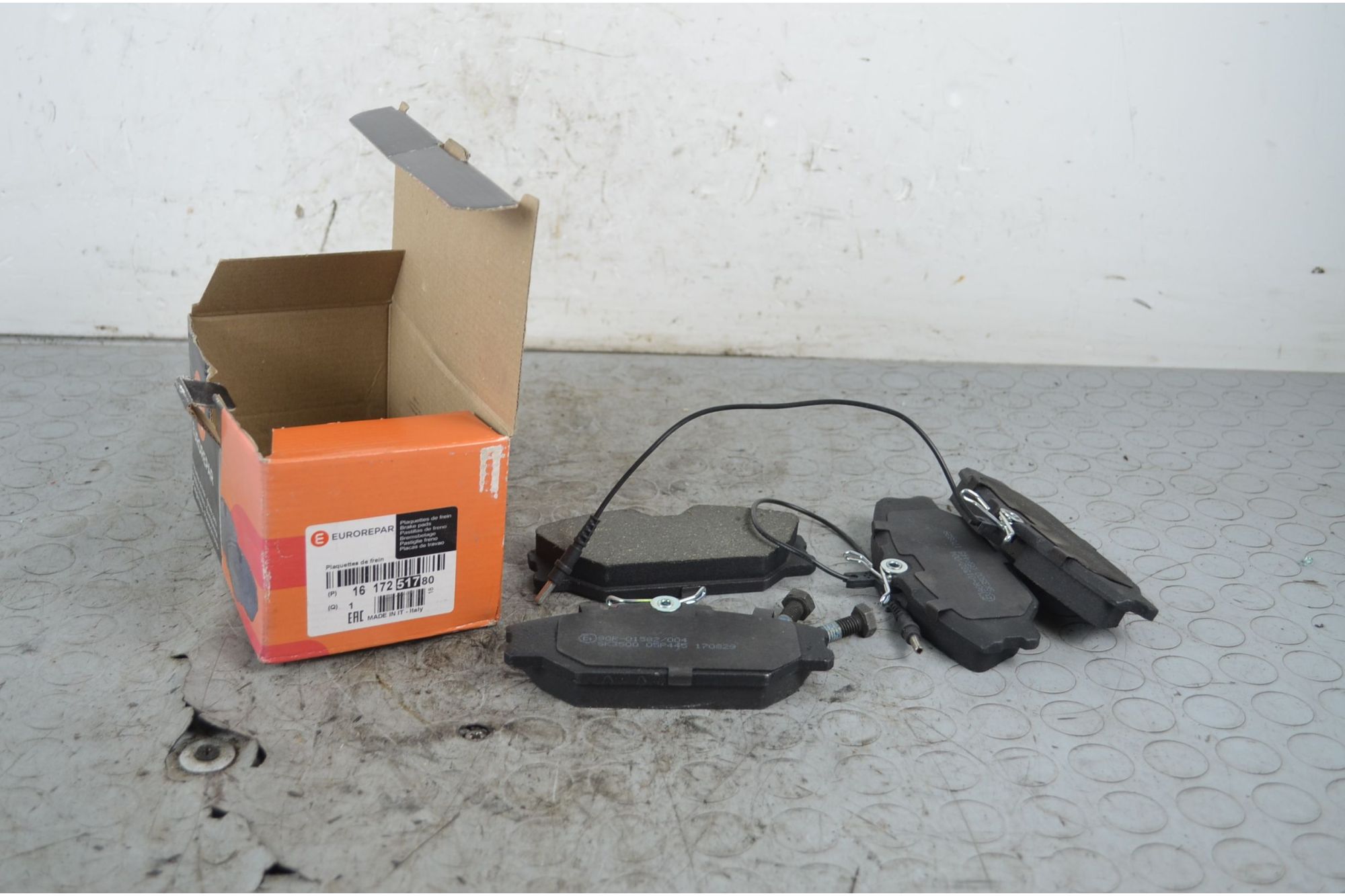 Kit pastiglie freni anteriori Renault Laguna Dal 1995 al 2001 Cod 1617251780  1725022895289