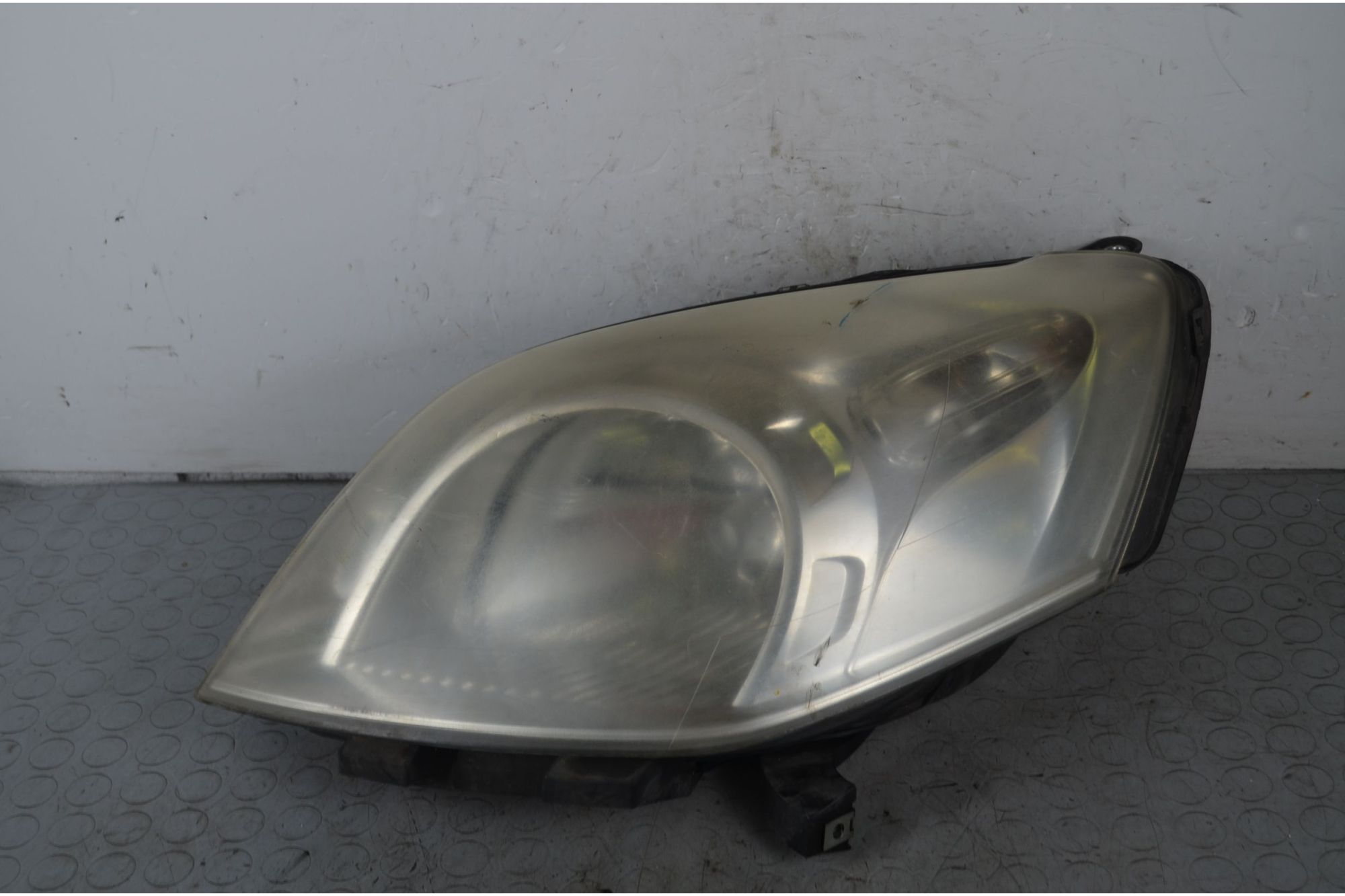 Faro anteriore SX Peugeot Bipper Dal 2007 al 2016 Cod 1634151680  1725348952215