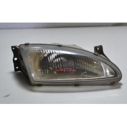 Faro anteriore SX Hyundai Elantra dal 1990 al 1995 Cod 010095  2411111179574