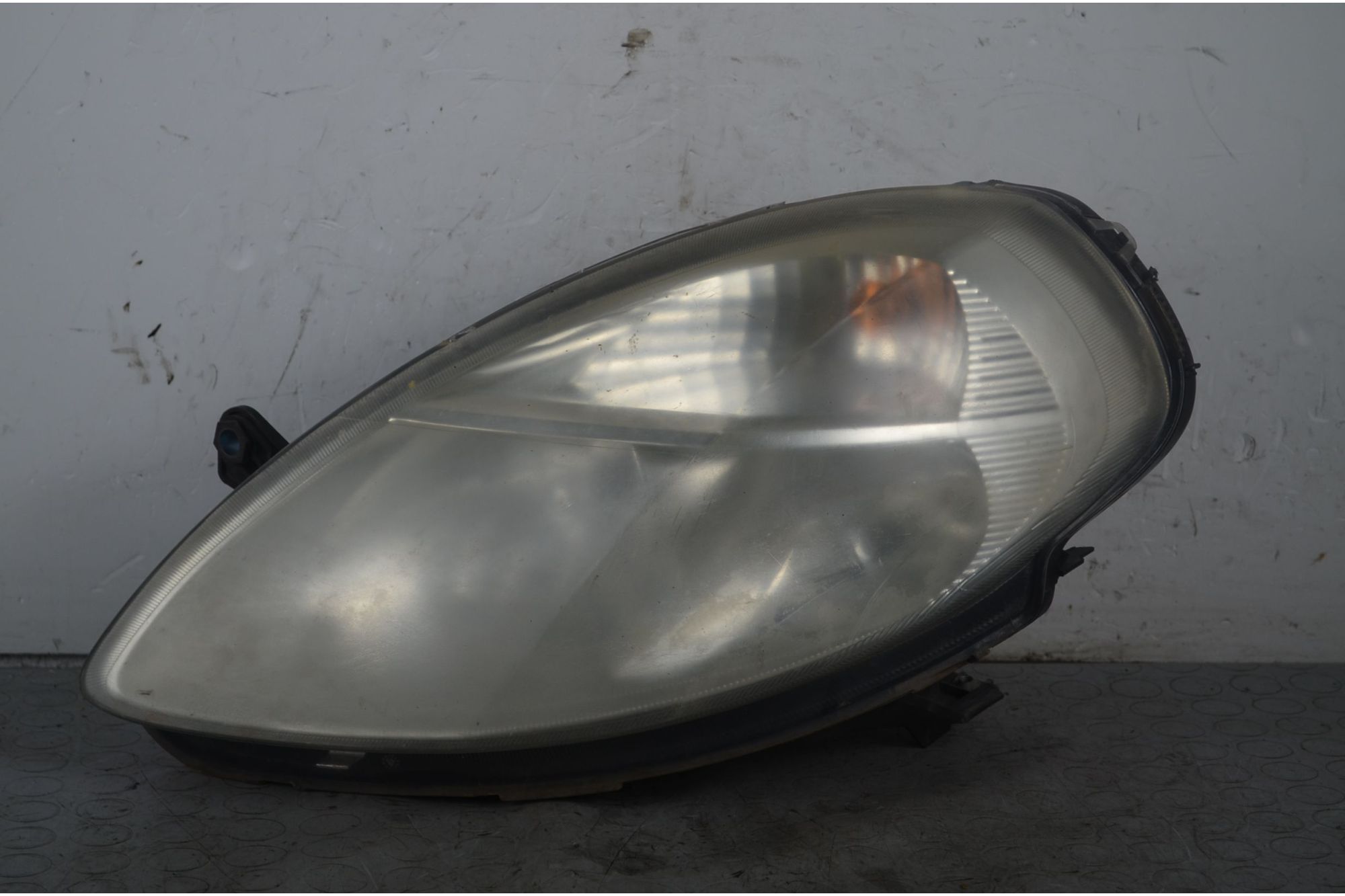 Faro Anteriore SX Lancia Ypsilon dal 2003 al 2011 Cod 51774224  1725956549111