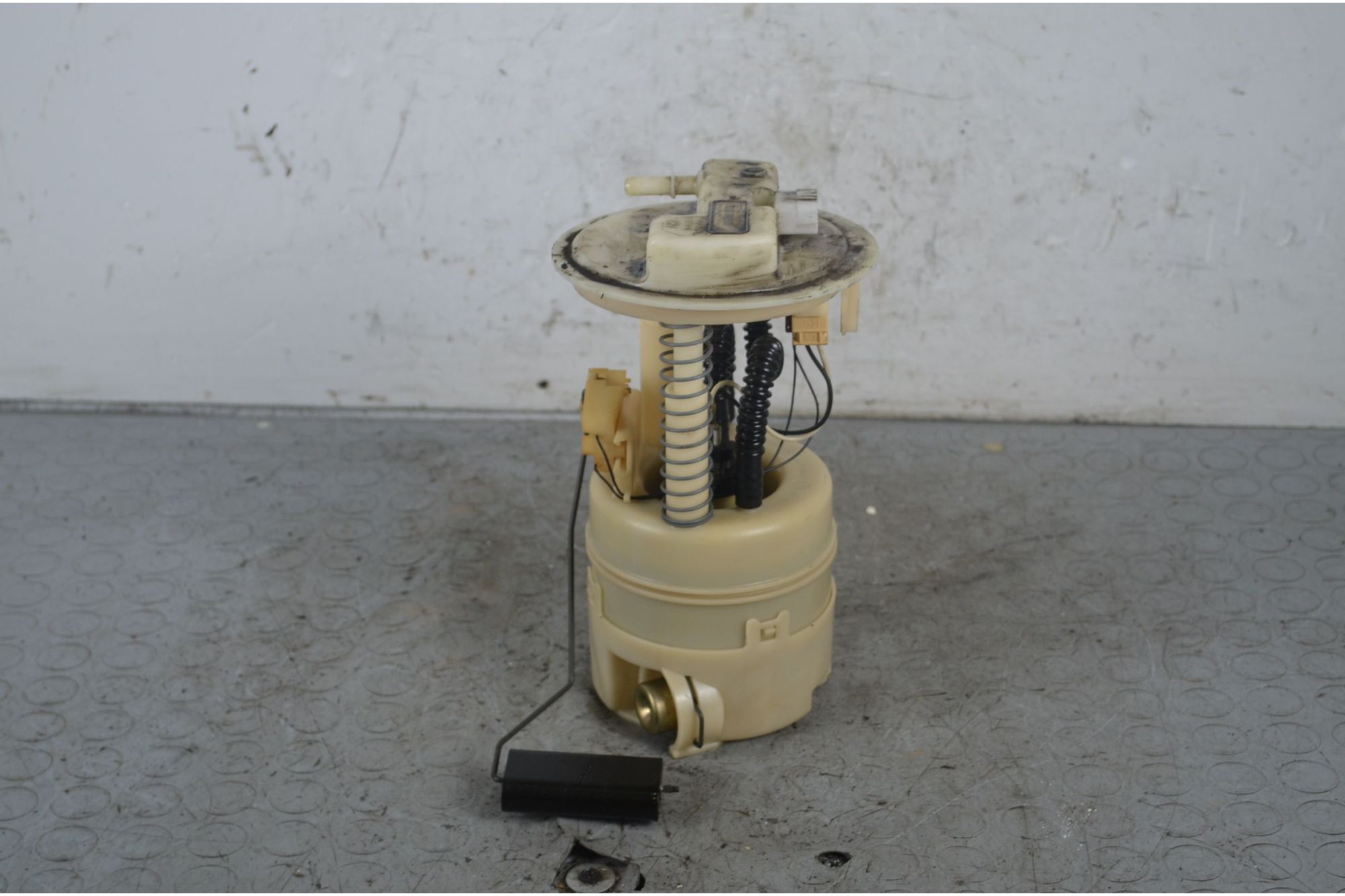 Pompa Carburante Nissan Micra K12 dal 2002 al 2010 Cod 0975667990002  1726128554384