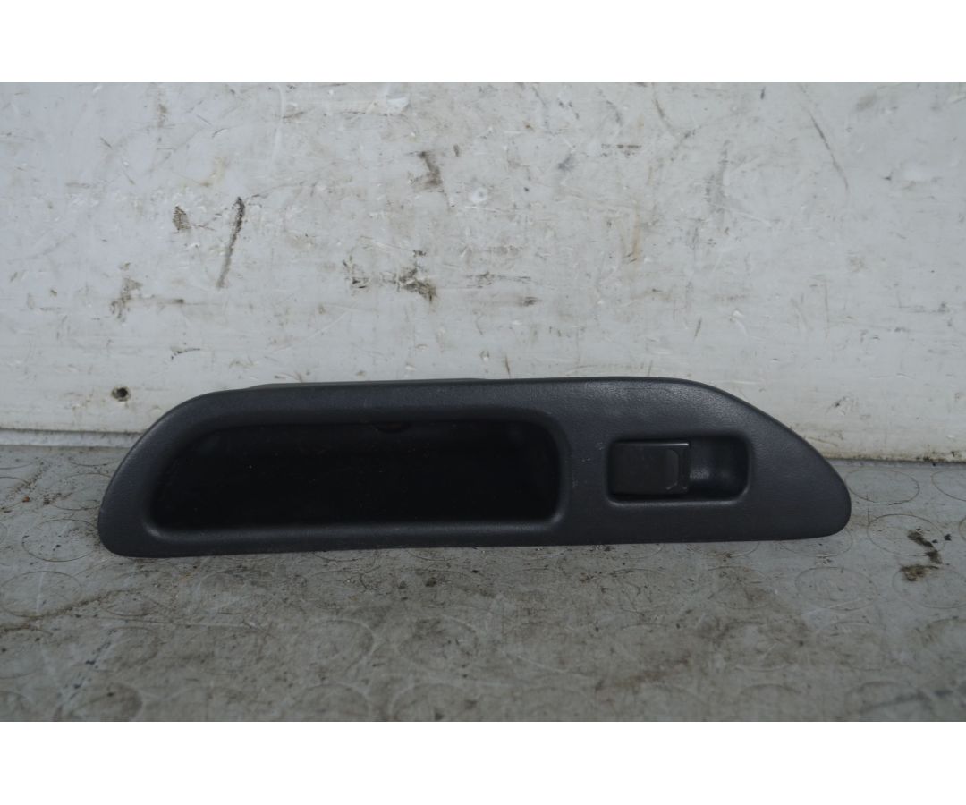 Pulsantiera Alzacristalli Anteriore DX Suzuki Wagon R dal 1993 al 2008 Cod 3799083E30T01  1726483190746