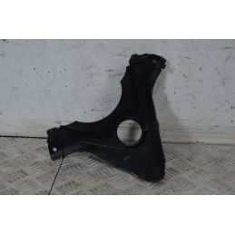 Carena Cornice Retroscudo Yamaha Tricity 125 / 155 dal 2014 al 2020 COD 2CM-F8312-00  1726566467871